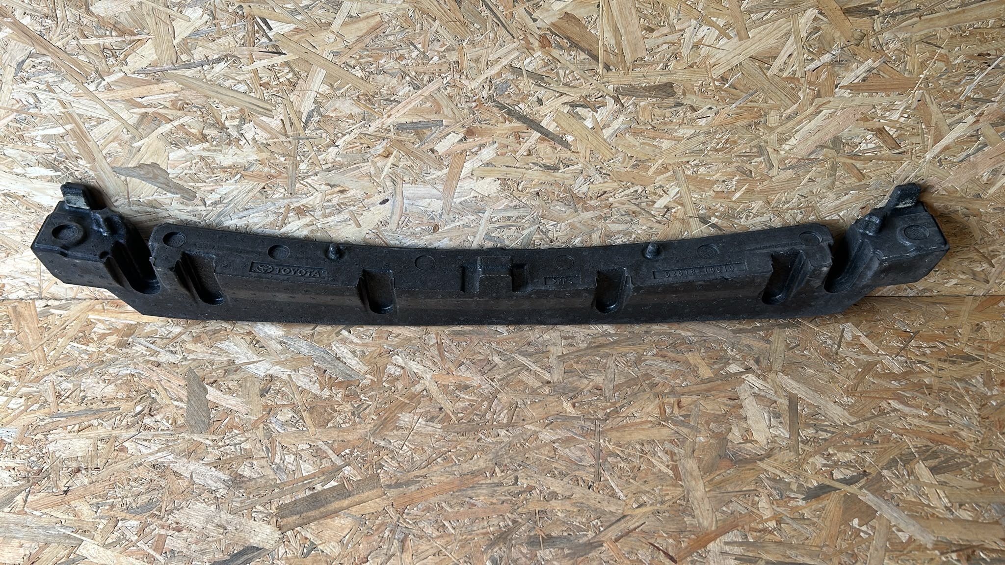 ABSORBER polystirene of a bumper front front TOYOTA COROLLA CROSS 22