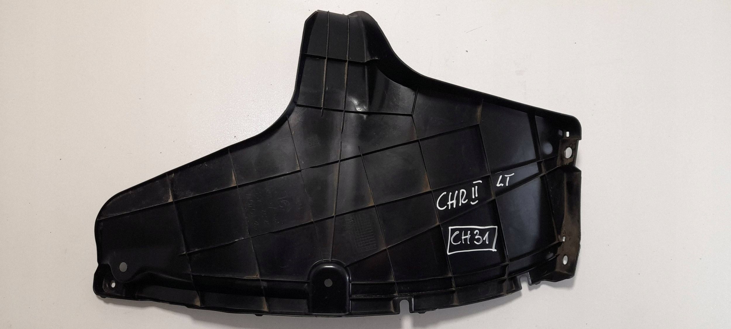 Toyota C-HR II mudguard rear. left 52592F4030 (CH31)