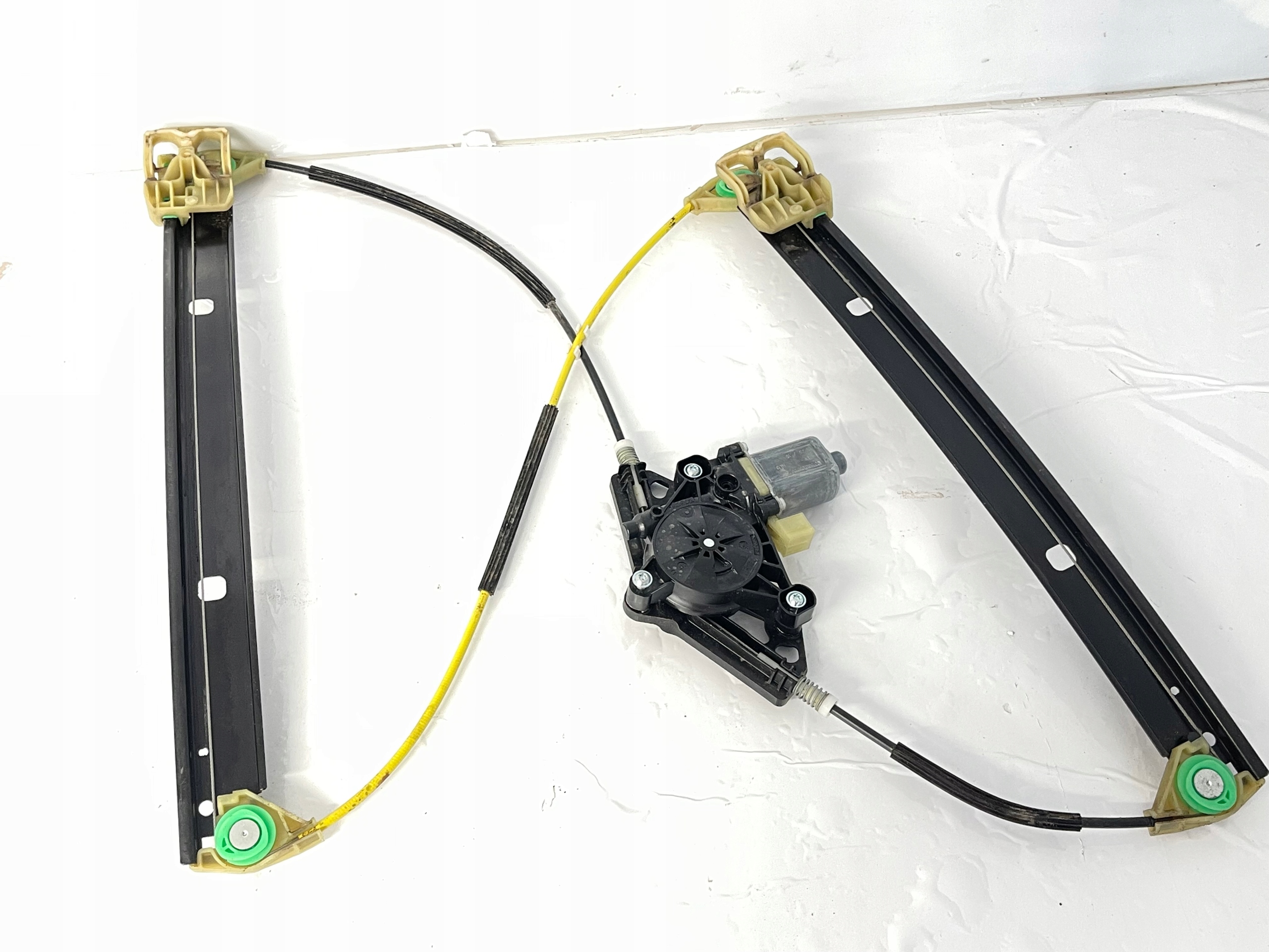 mechanism window regulator OCTAVIA III left front 5E0837462 5Q0959802B
