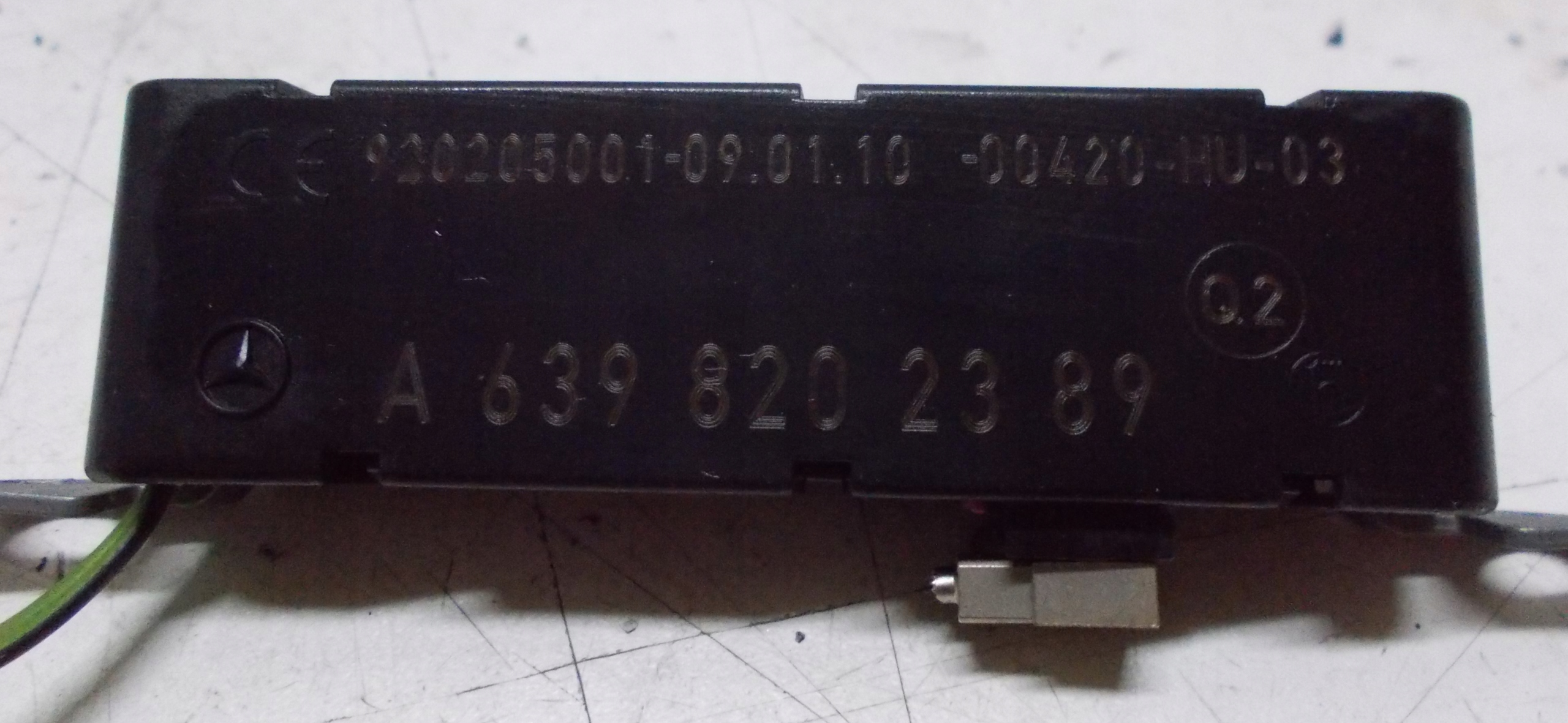 MERCEDES VITO W639 11R antenna module amplifier A6398202389