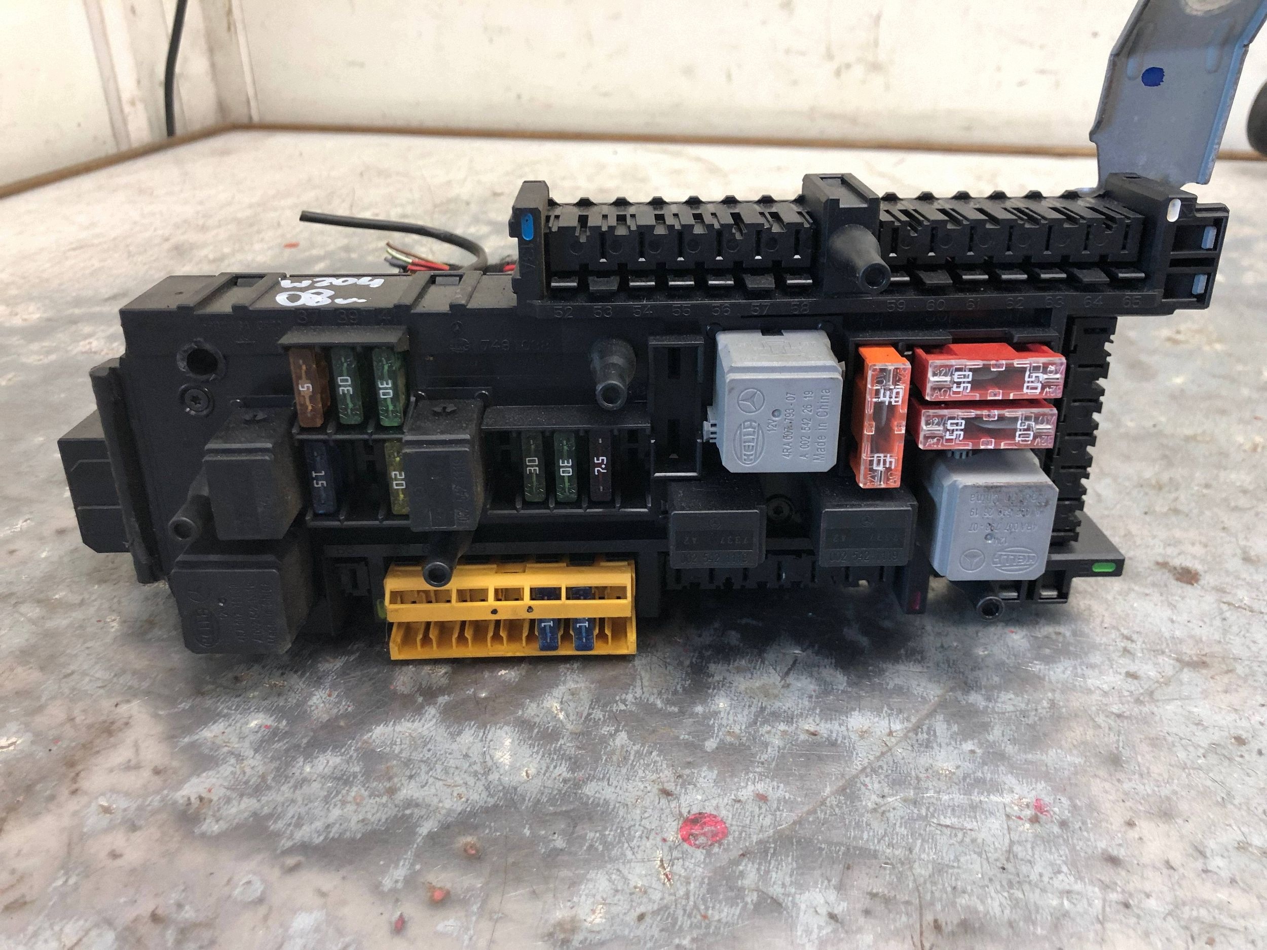 module control unit SAM MERCEDES W204 2045457201