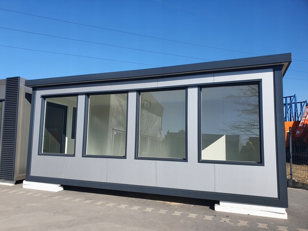 PAWILON HANDLOWY KOMIS SKLEP KIOSK KONTENER 6,2x 3 Wysokość 2.6 m