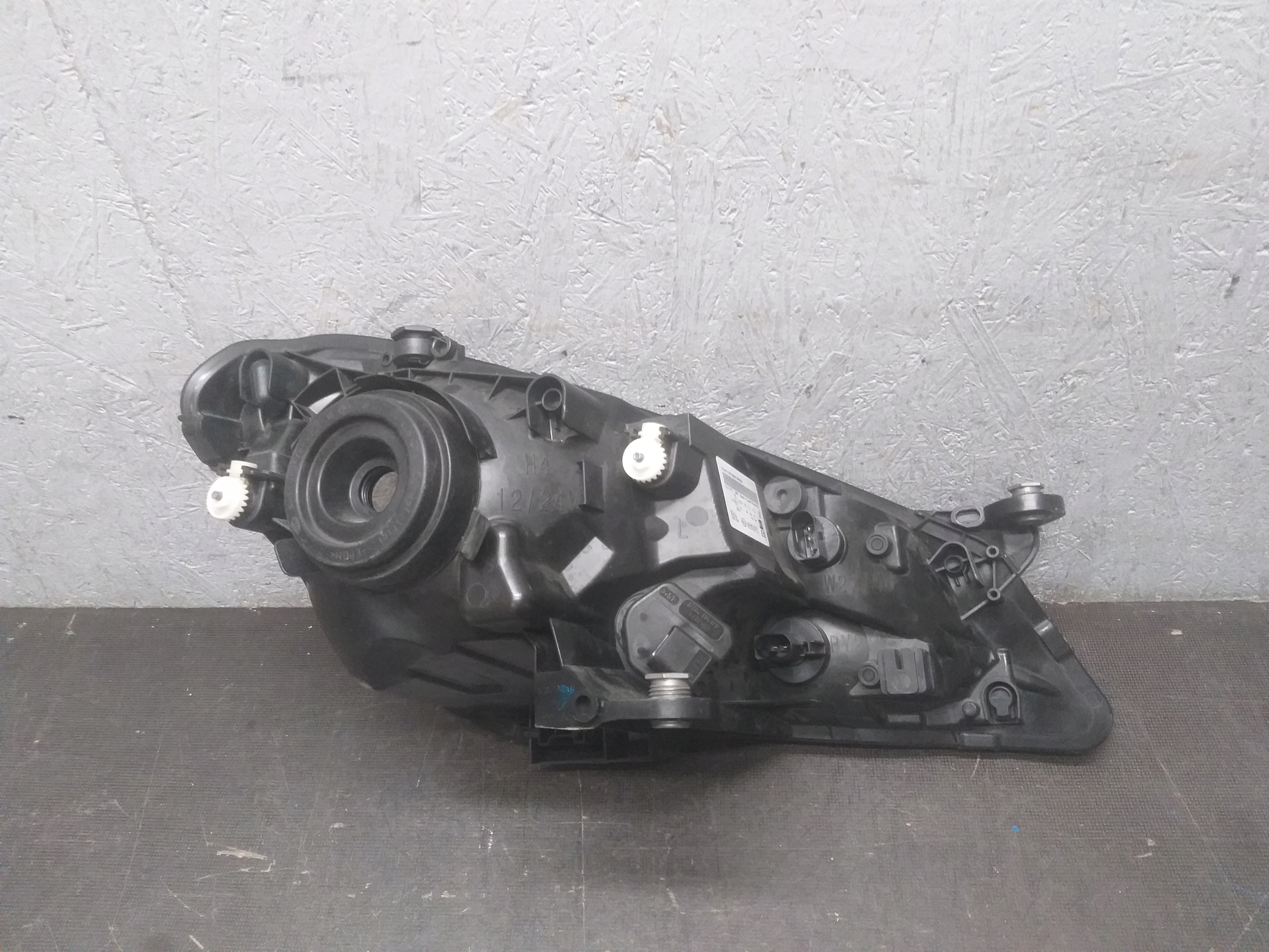 light front left SEAT MII 1SL941015F