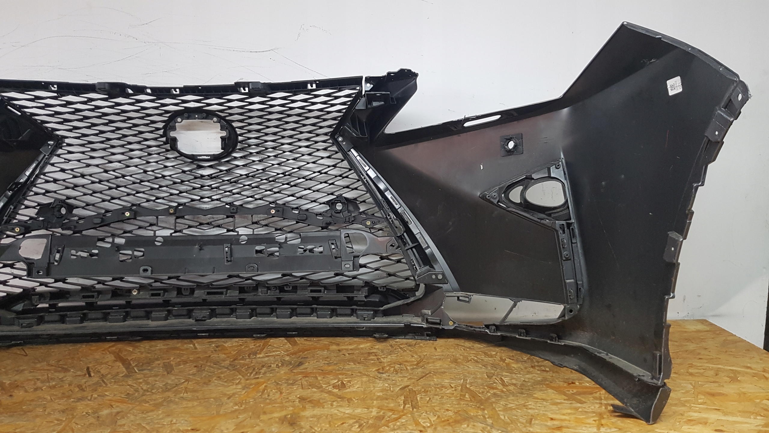 LEXUS RX 4 IV F-SPORT 2015 - bumper front 0434
