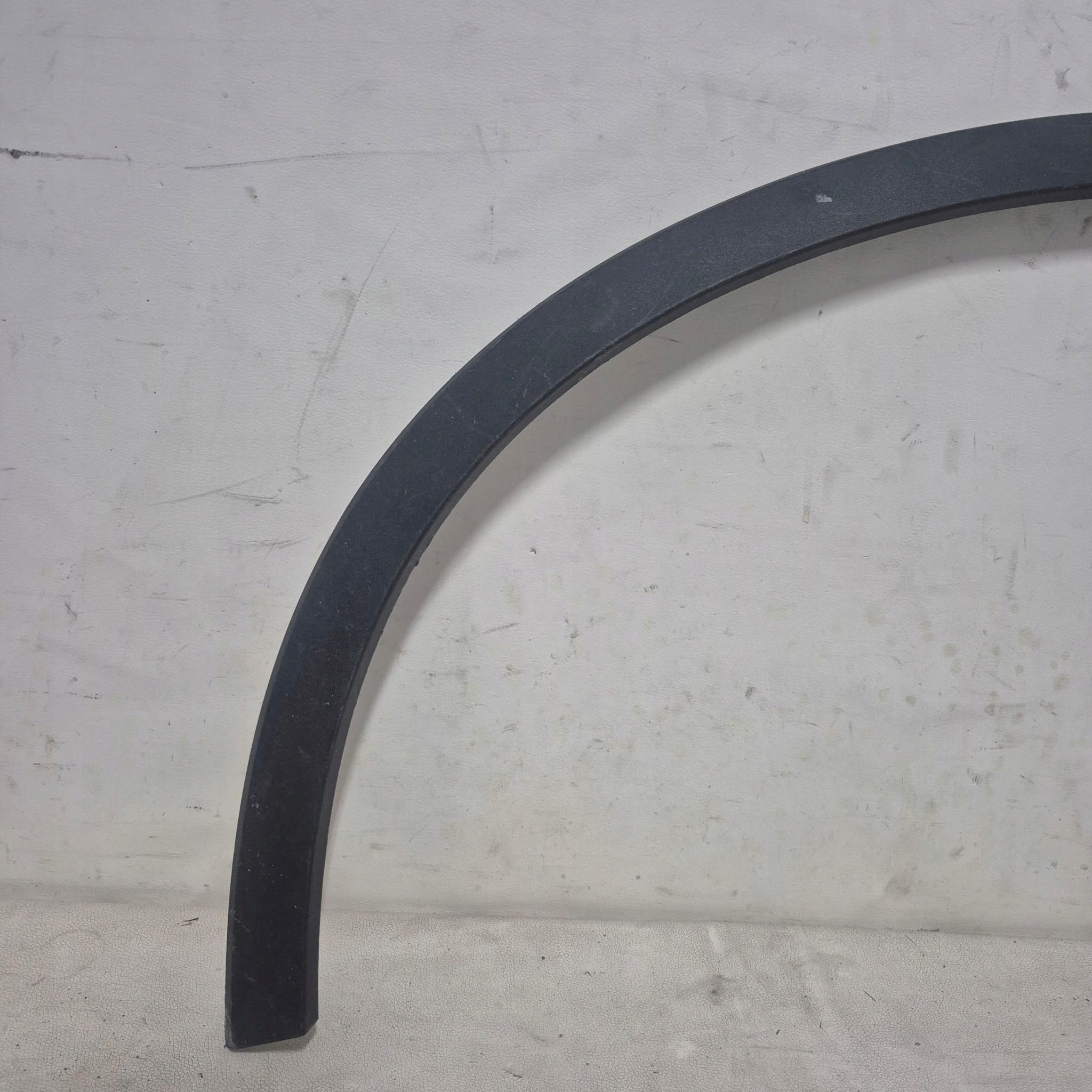 VOLVO XC40 17-> moulding cap left front