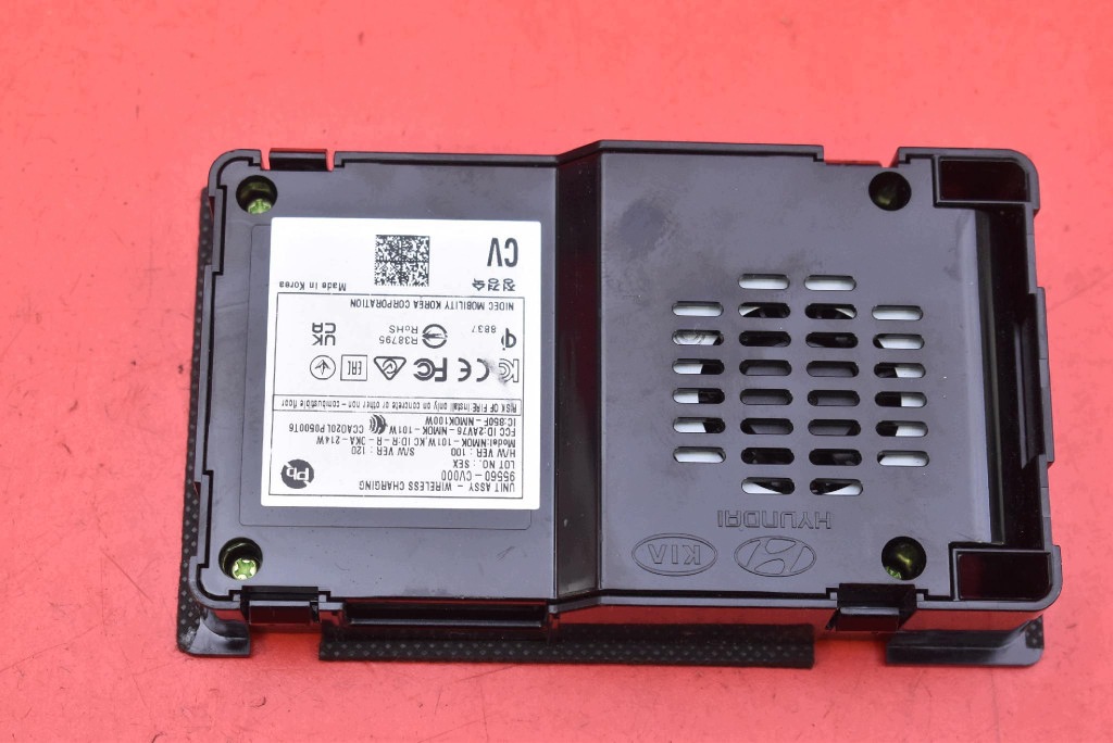 control unit module LADOWARKI INDUKCYJNEJ 95560-CV000 KIA EV6 GT 21-24