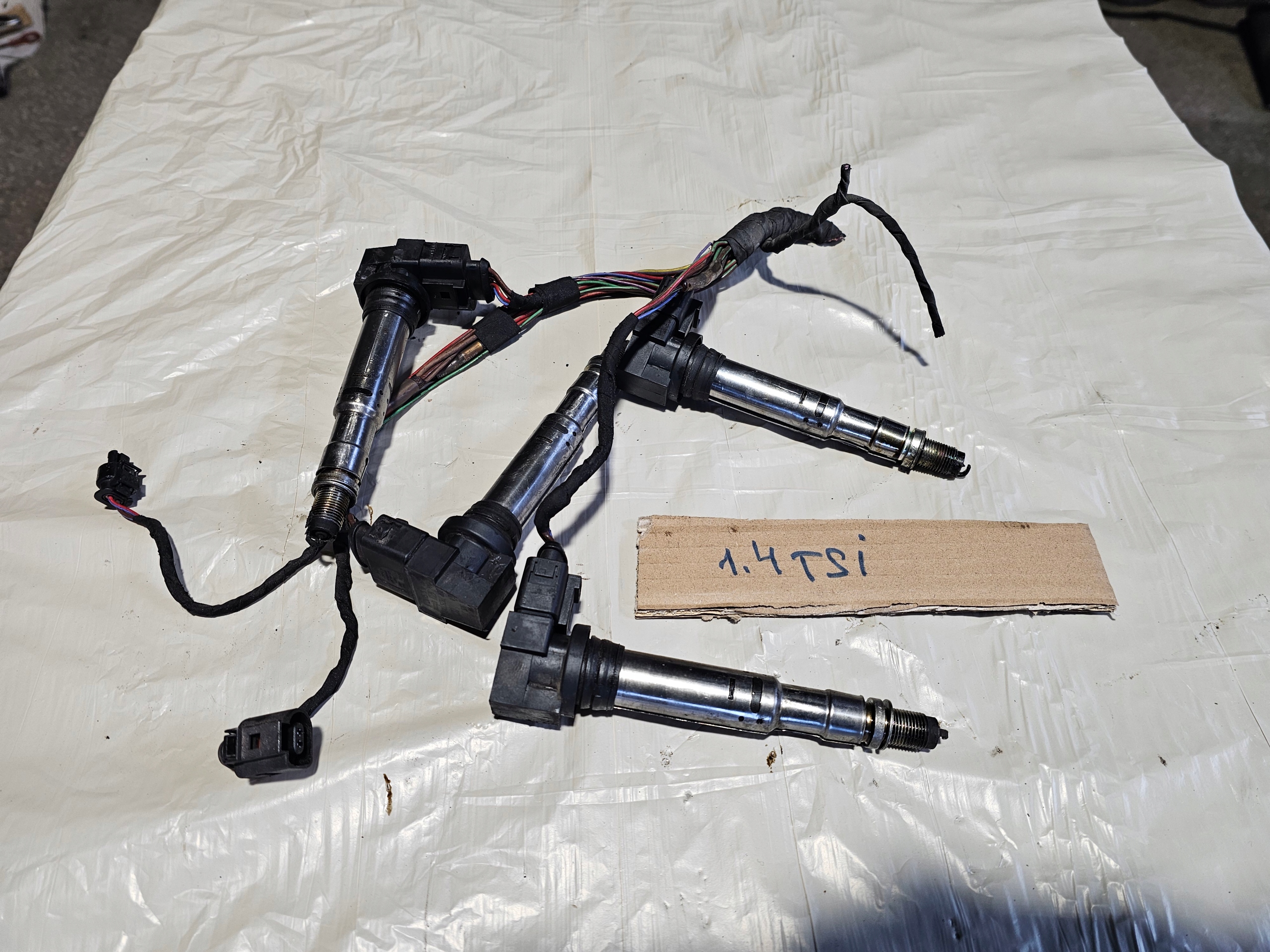 coil ignition SKODA FABIA and 1.4 036905715L