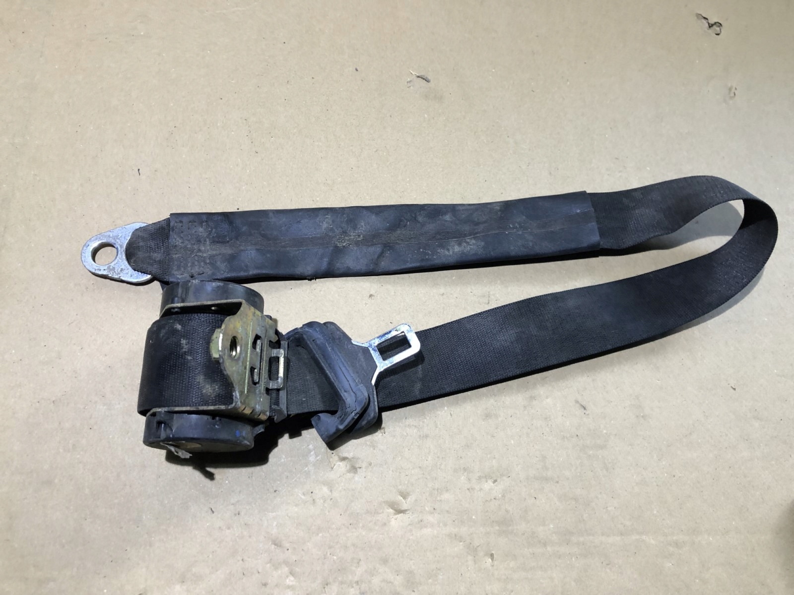 ремень безопасности vw LT MERCEDES SPRINTER 903 0028607185