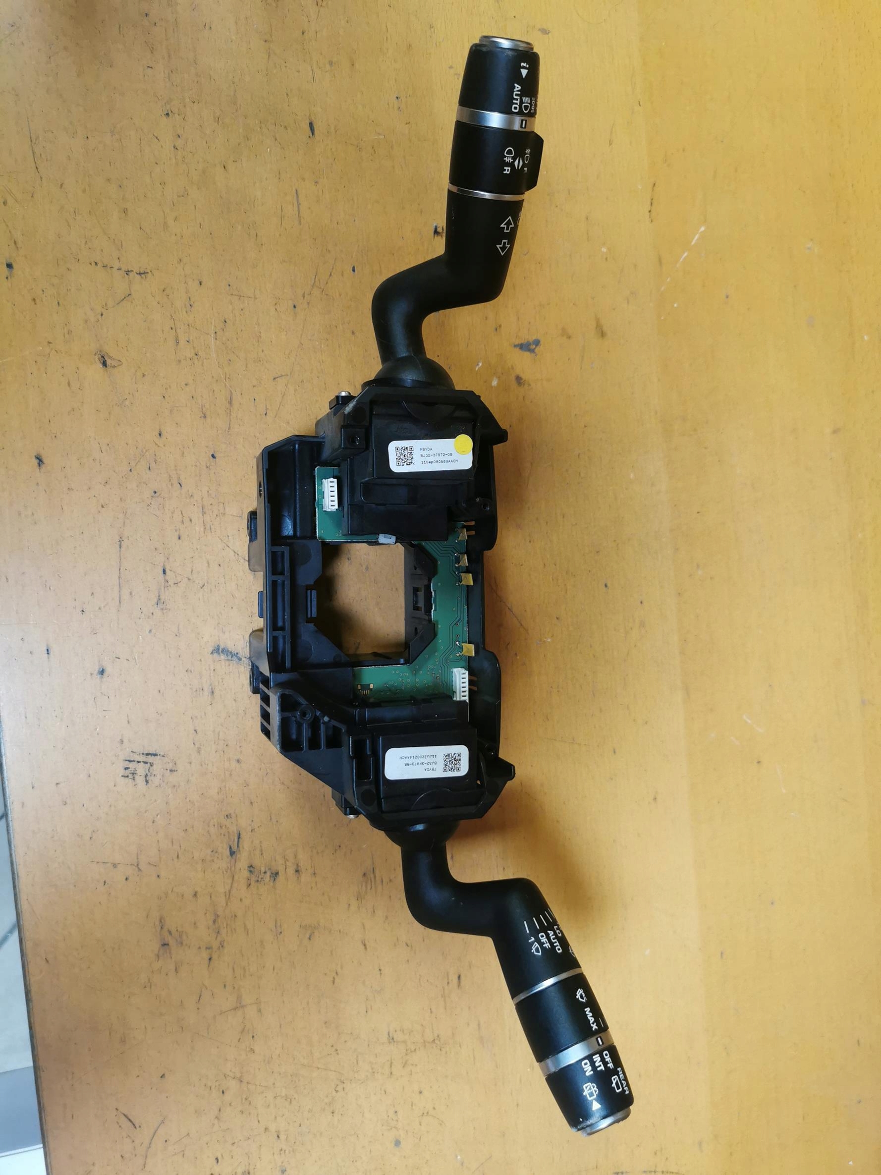 Commodo essuie glace RANGE ROVER EVOQUE 11-18 EU