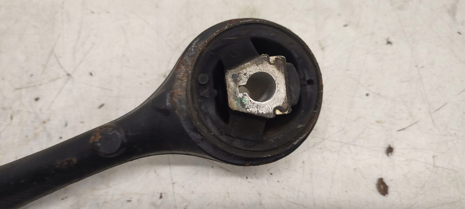 querlenker vorne vorne rechts BMW E83 X3 LIFT 2,0D
