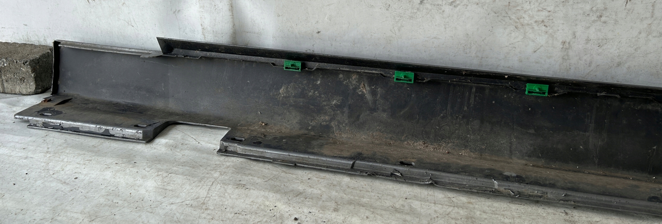 lišta Prahová pravá BMW 5 E60 E61 7033760