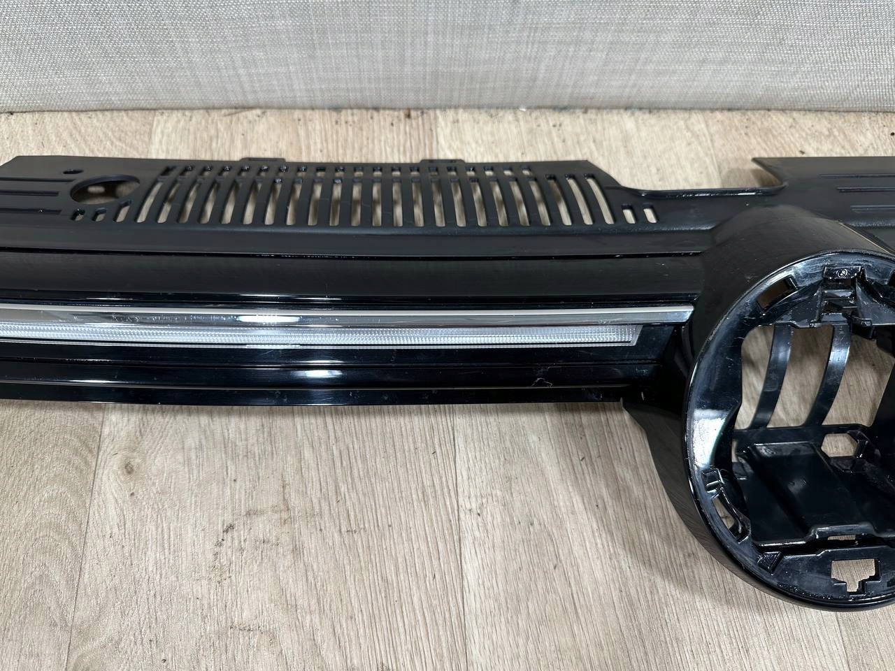 VW Golf VIII Kühlergrill FRONTGRILL Kühlergitter 5H0853653B - Thumbnail 3