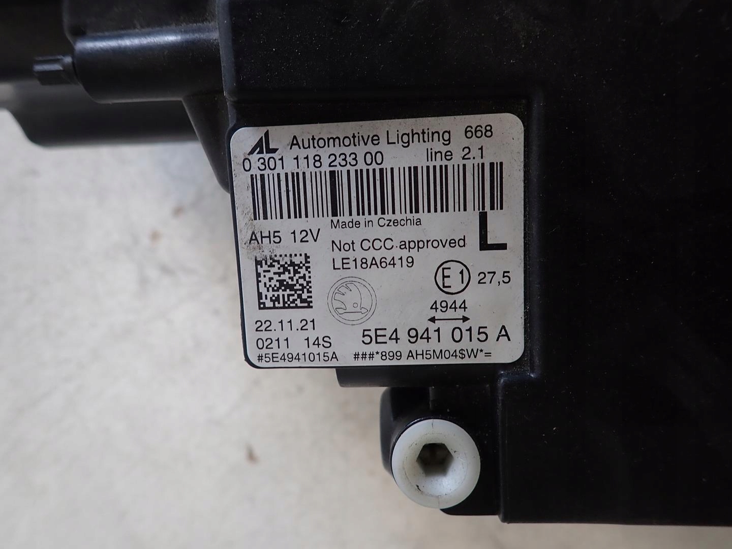 light front front left SKODA OCTAVIA IV 2020- FULL LED 5E4941015A