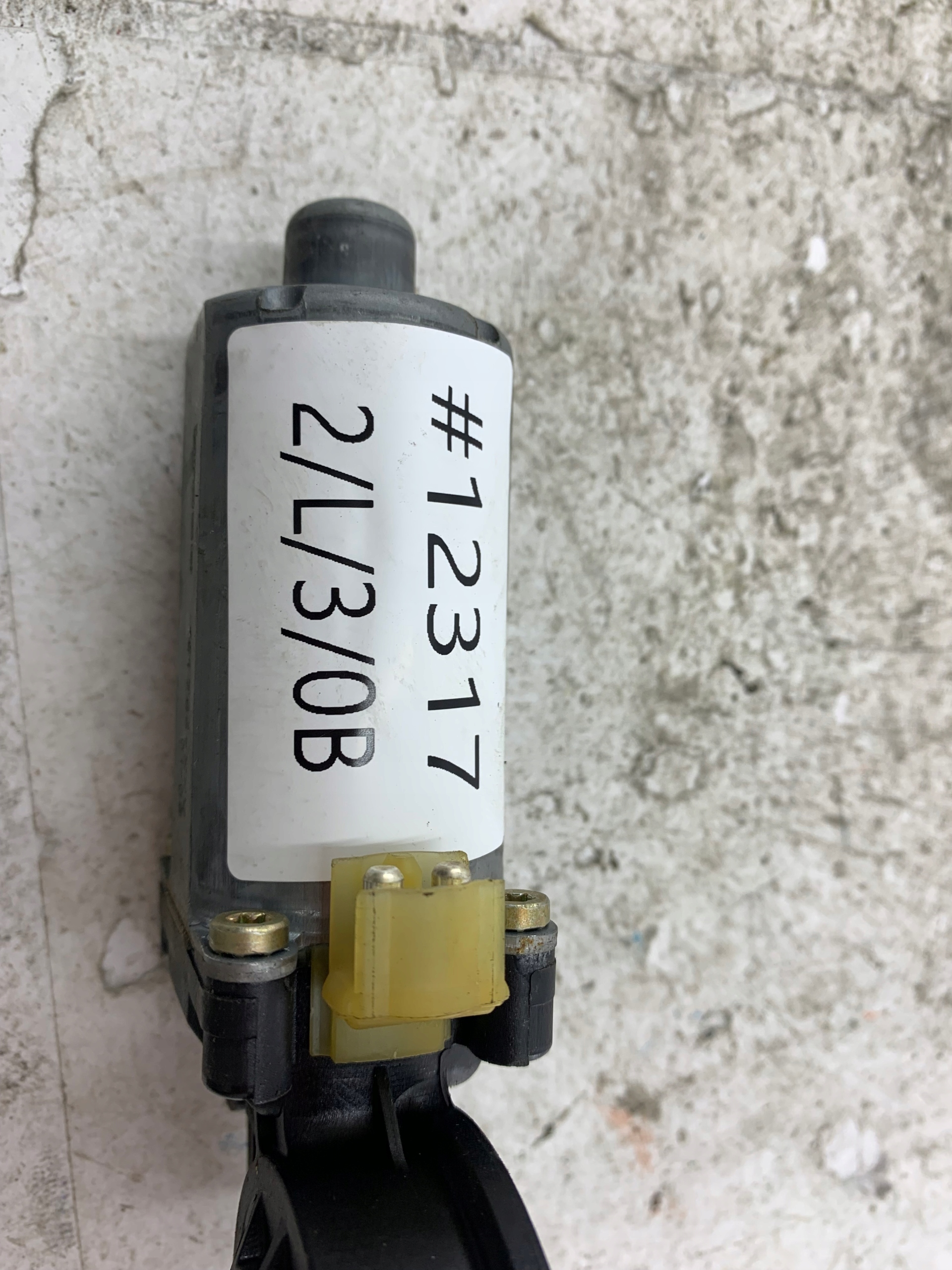 MERCEDES W168 mini motor windows right front 0130821672