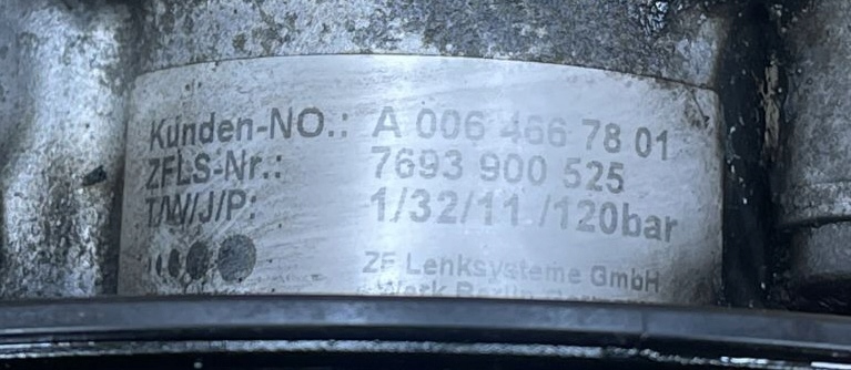 MERCEDES SPRINTER 906 VITO 639 servo pump A0064667801