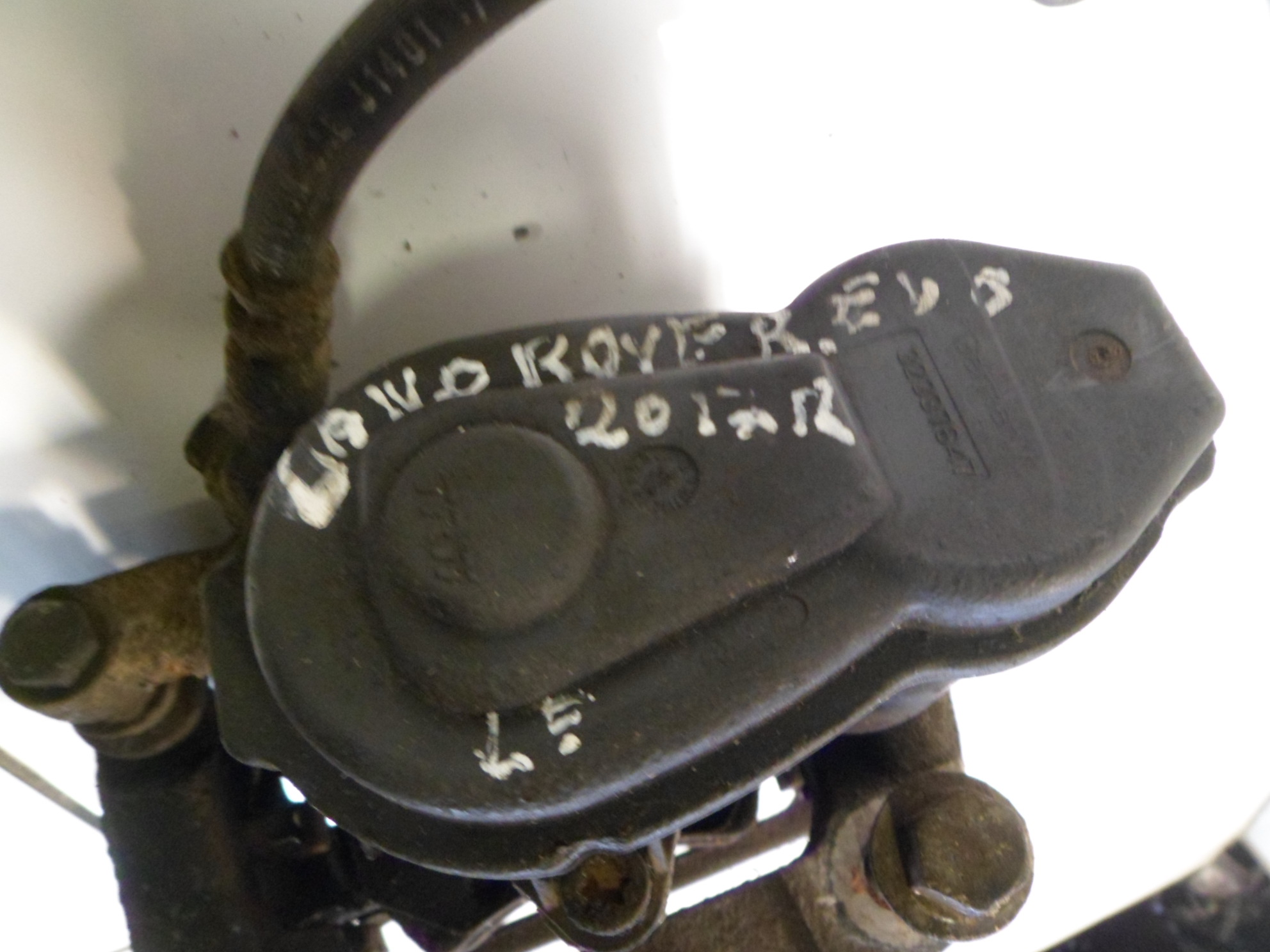 RANGE ROVER EVOQUE caliper brake left rear part