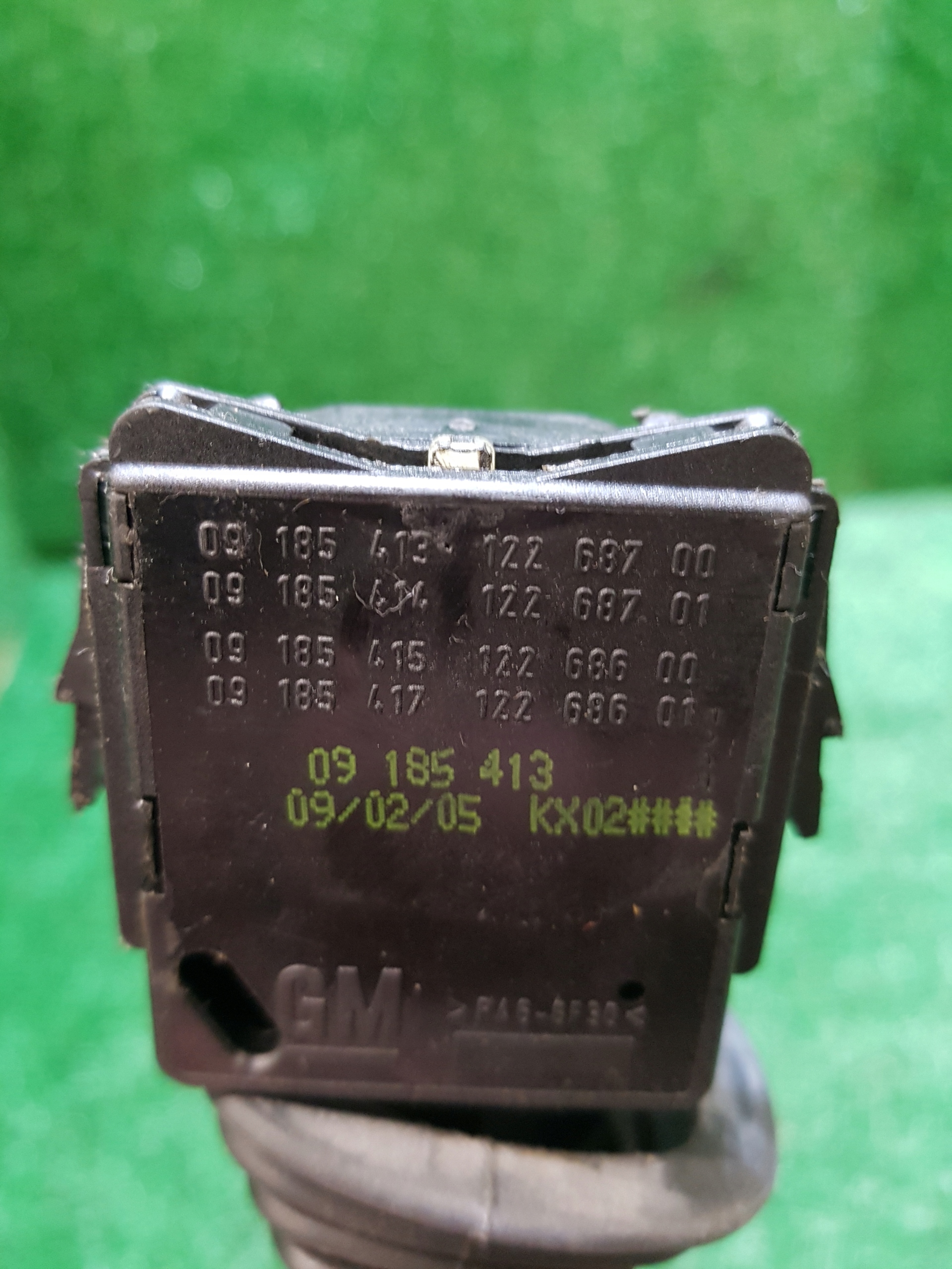 Interrupteur commande phares feux Indicateurs de direction OPEL MERIVA A 09185413