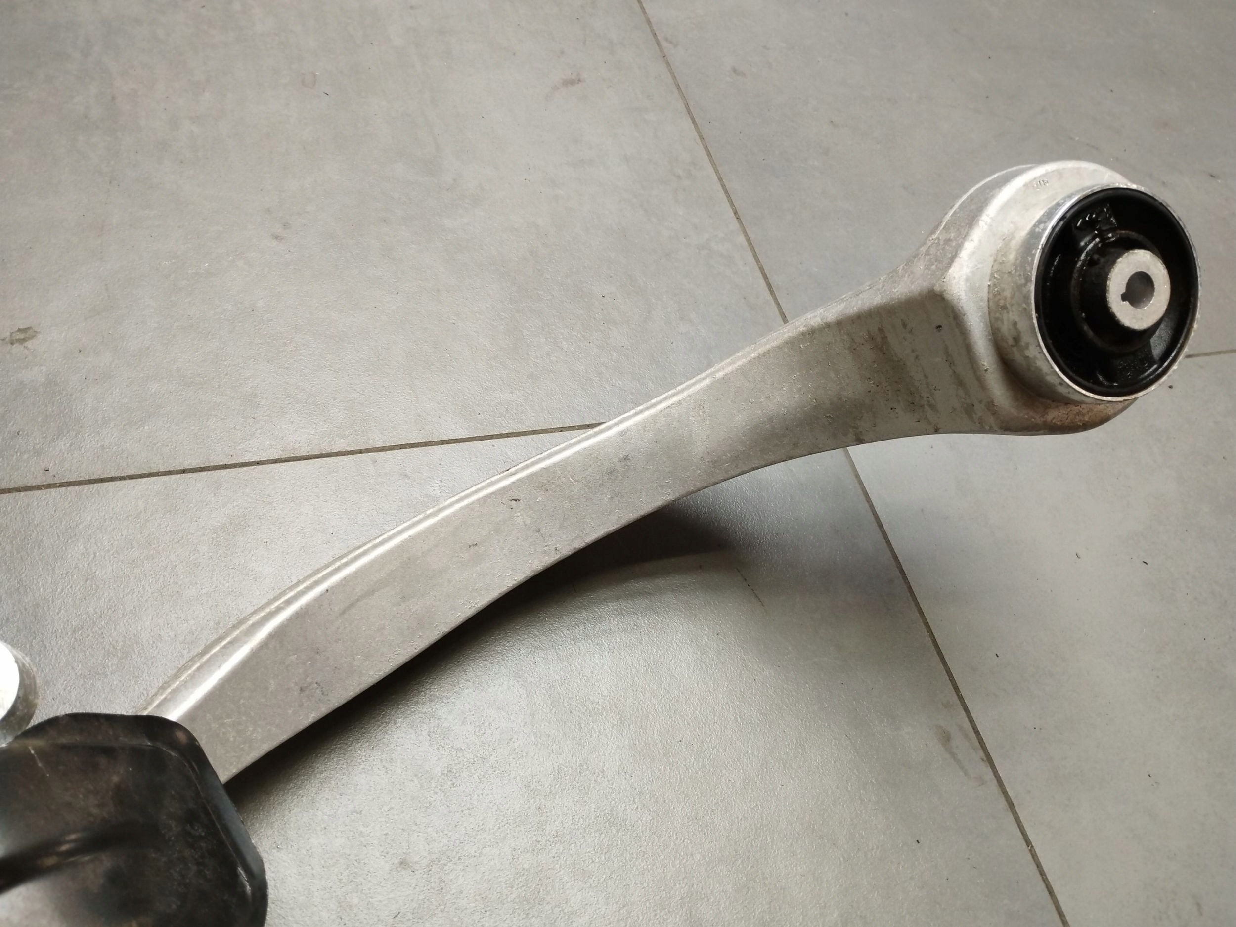 Audi A8 D4 4H 3.0 tdi swing left front 4H0407241L