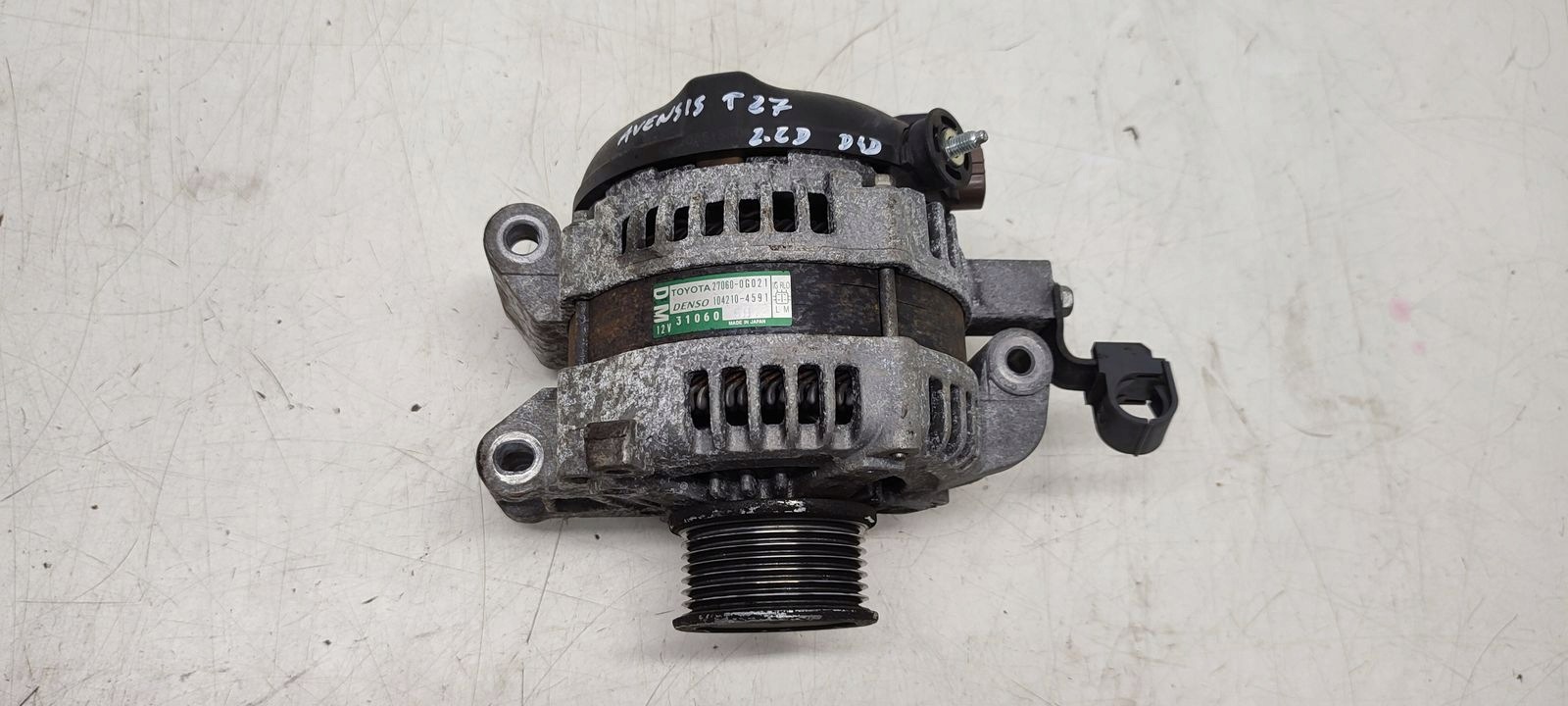 Alternator Toyota Avensis T27 2,2 D4D