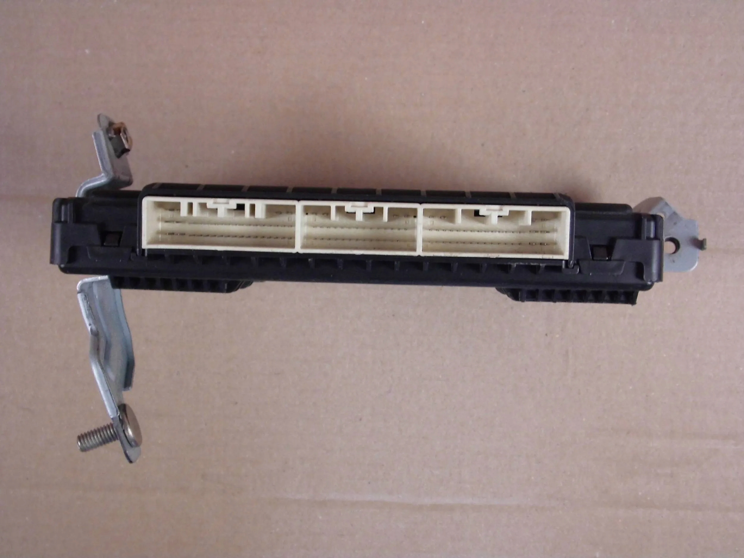HYUNDAI SANTA FE IV MODULO 95400-CL590
