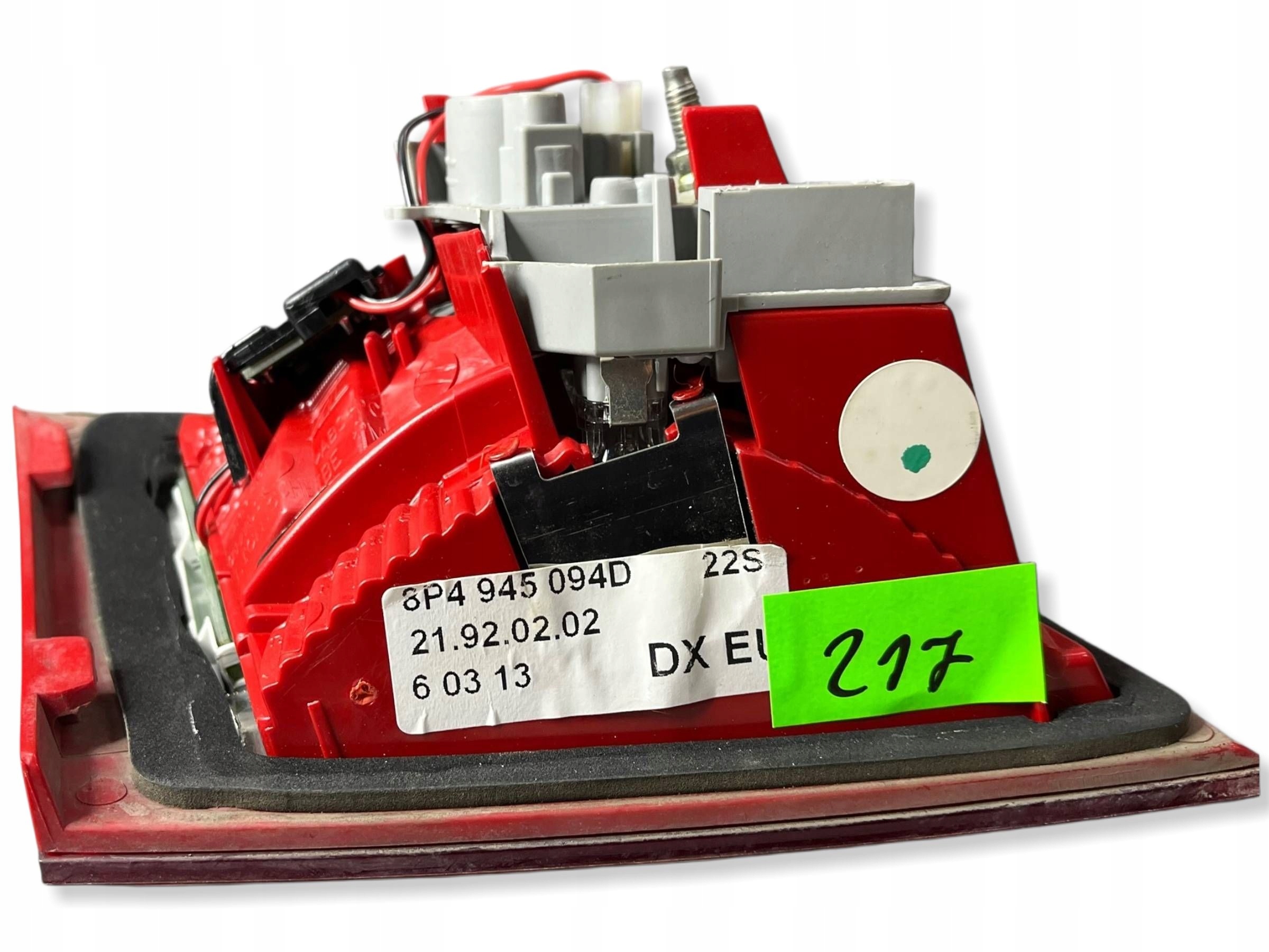 light rear w klapie Audi A3 S3 8P 8P4945094D