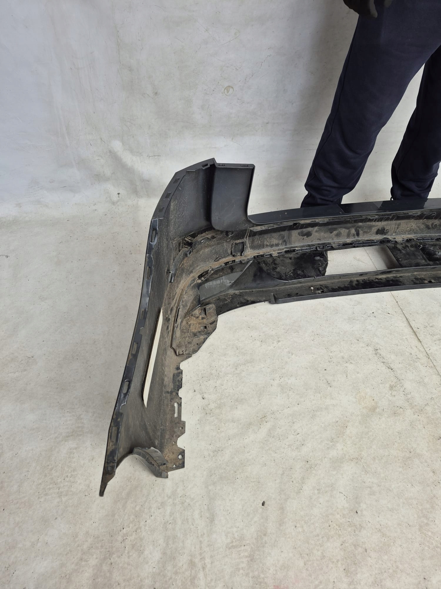 VW GOLF VIII 8 KOMBI 19-> bumper rear part rear PDC