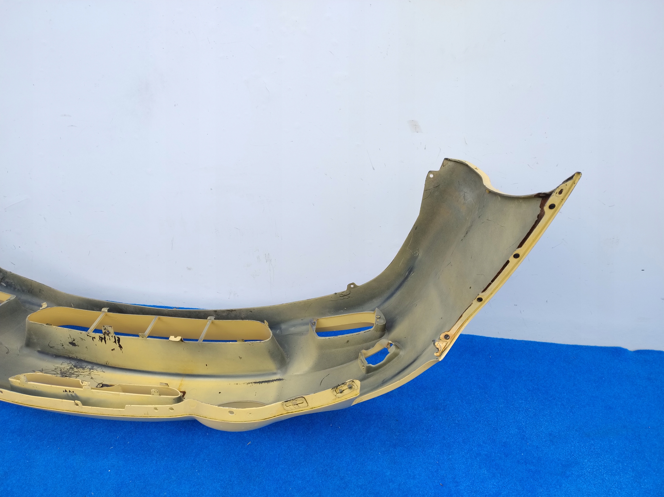 HYUNDAI COUPE TIBURON 99-01 ROK bumper front 8651027500 Z150