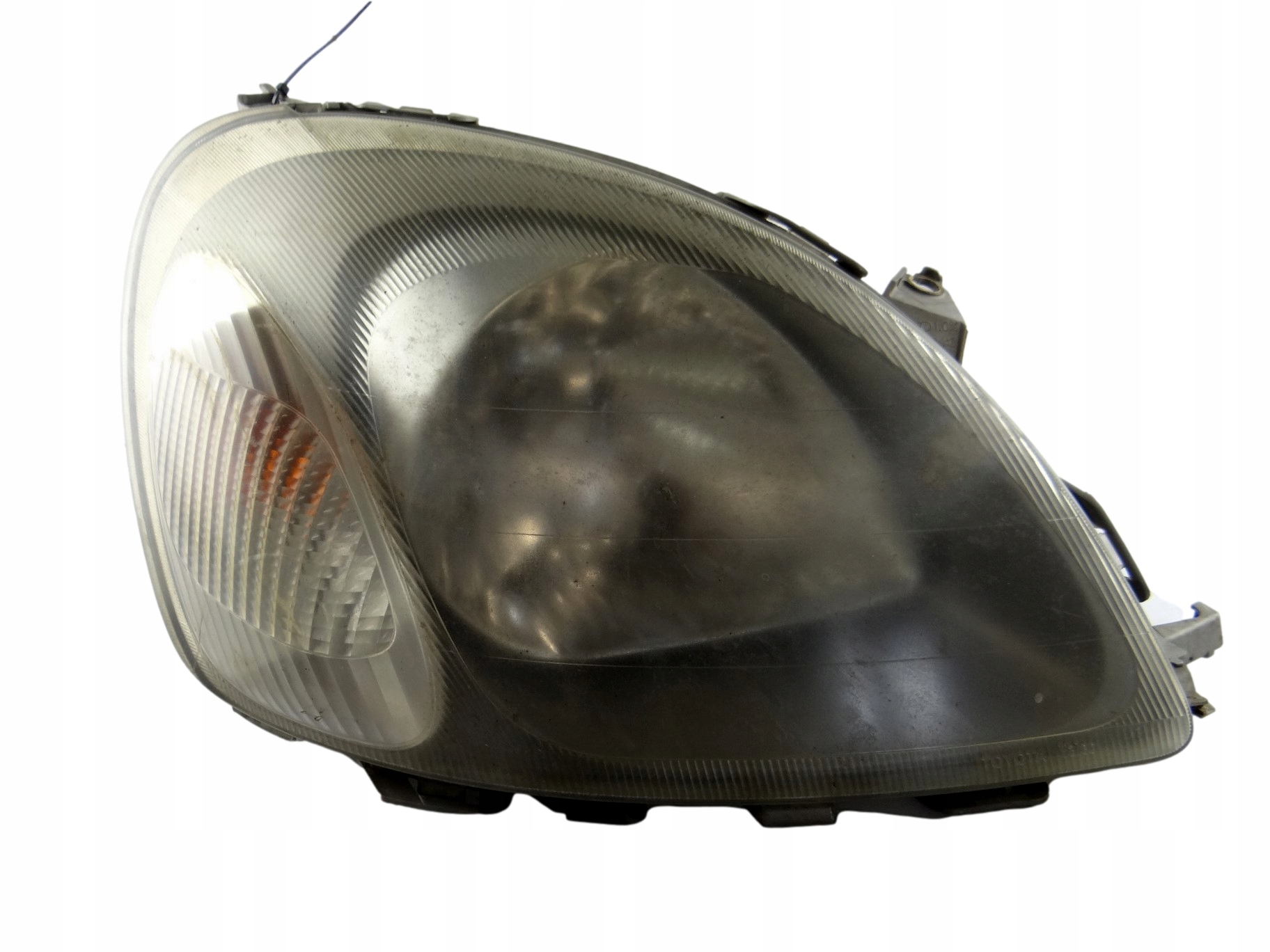 REFLEKTOR right TOYOTA YARIS 89006861