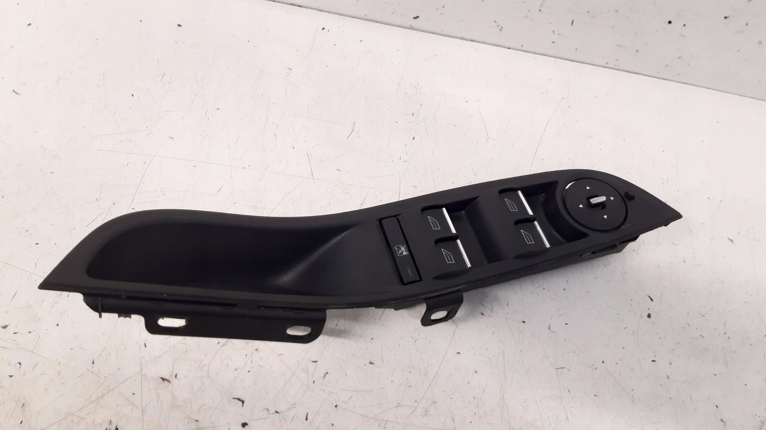 Panel okna AM5T14A132CA Ford Focus MK3