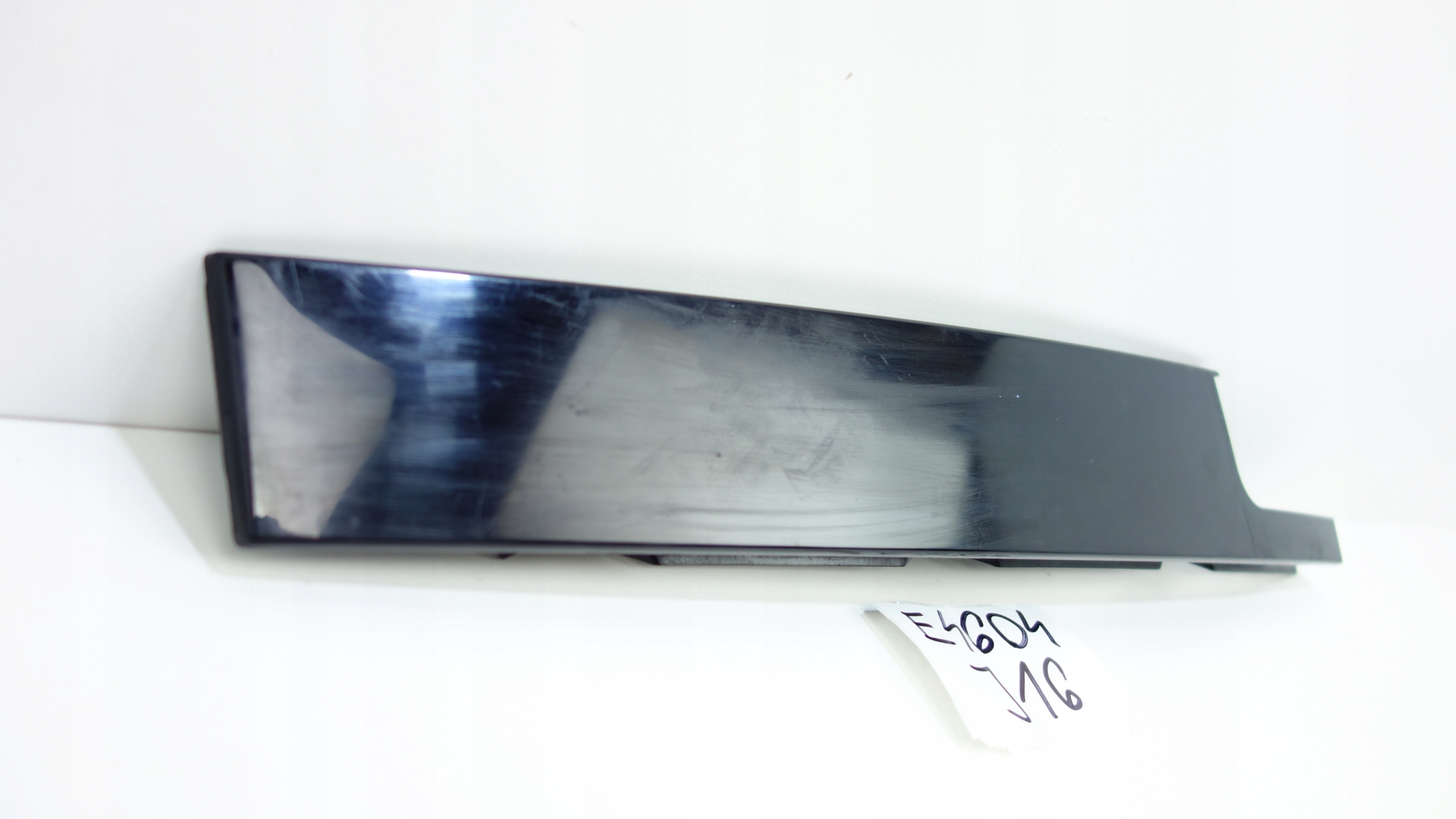 moulding door left front SEAT LEON III LIFT 16-20 5F3837901A