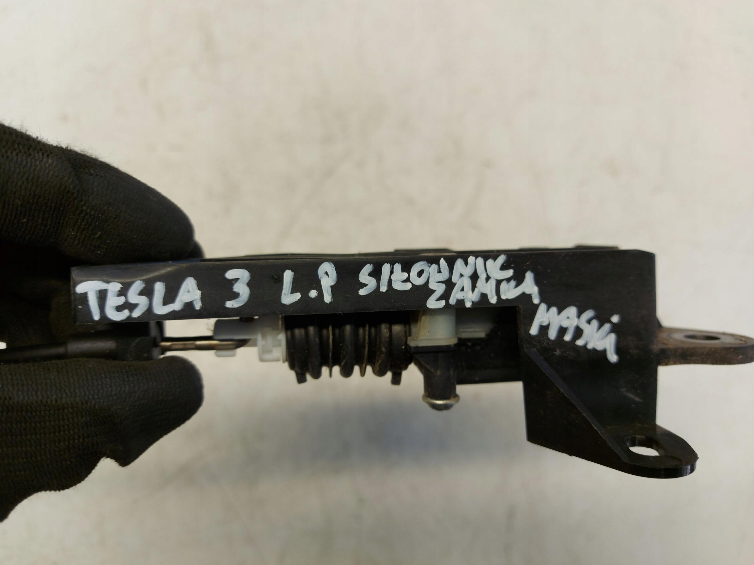 TESLA MODEL 3 damper bonnets rope mini motor