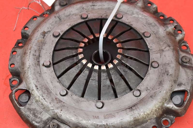 Embrayage Disque de pression VW TRANSPORTER T4 1.9 TD 68 KM 90-03