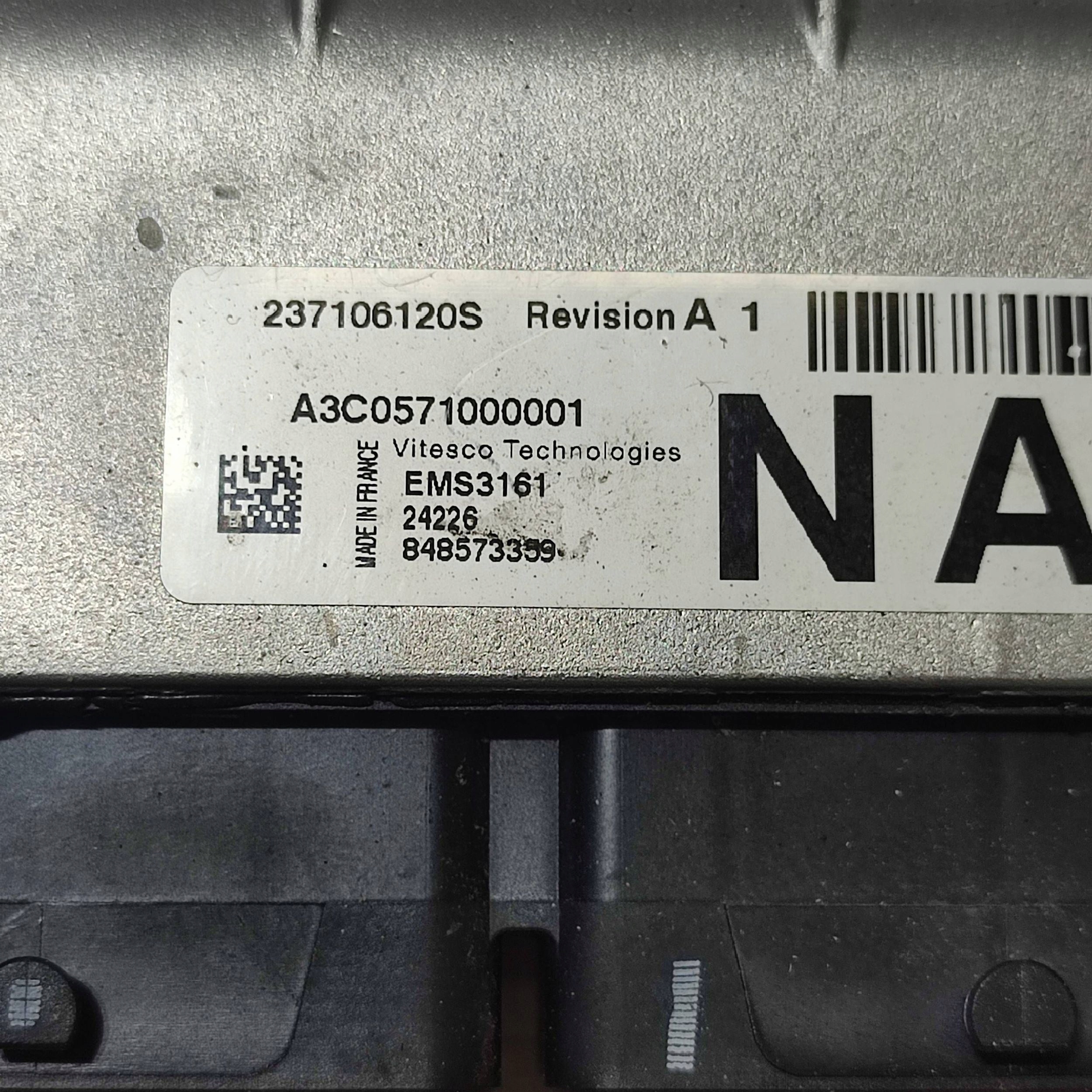 control unit ECU of the engine Dacia Jogger 237106120S