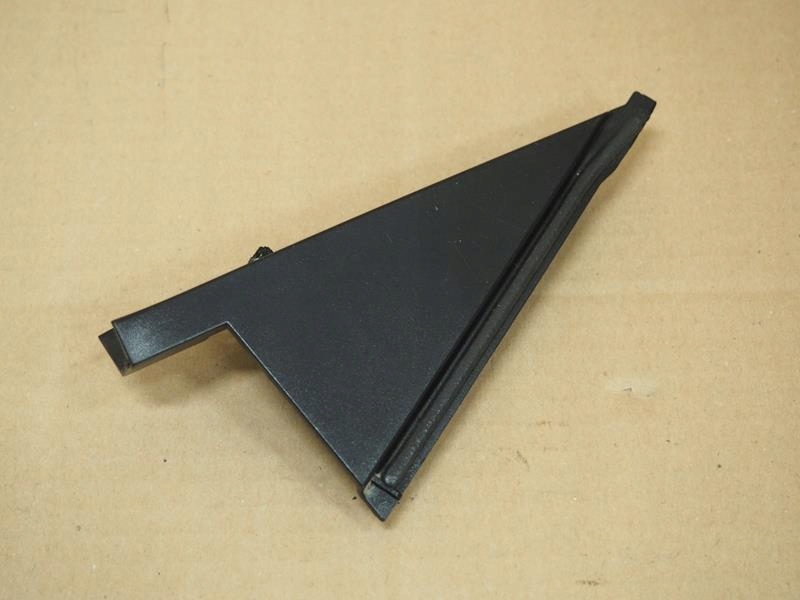 ZAŚLEPKA DRZWI LEWYCH TYLNYCH FORD FIESTA MK7