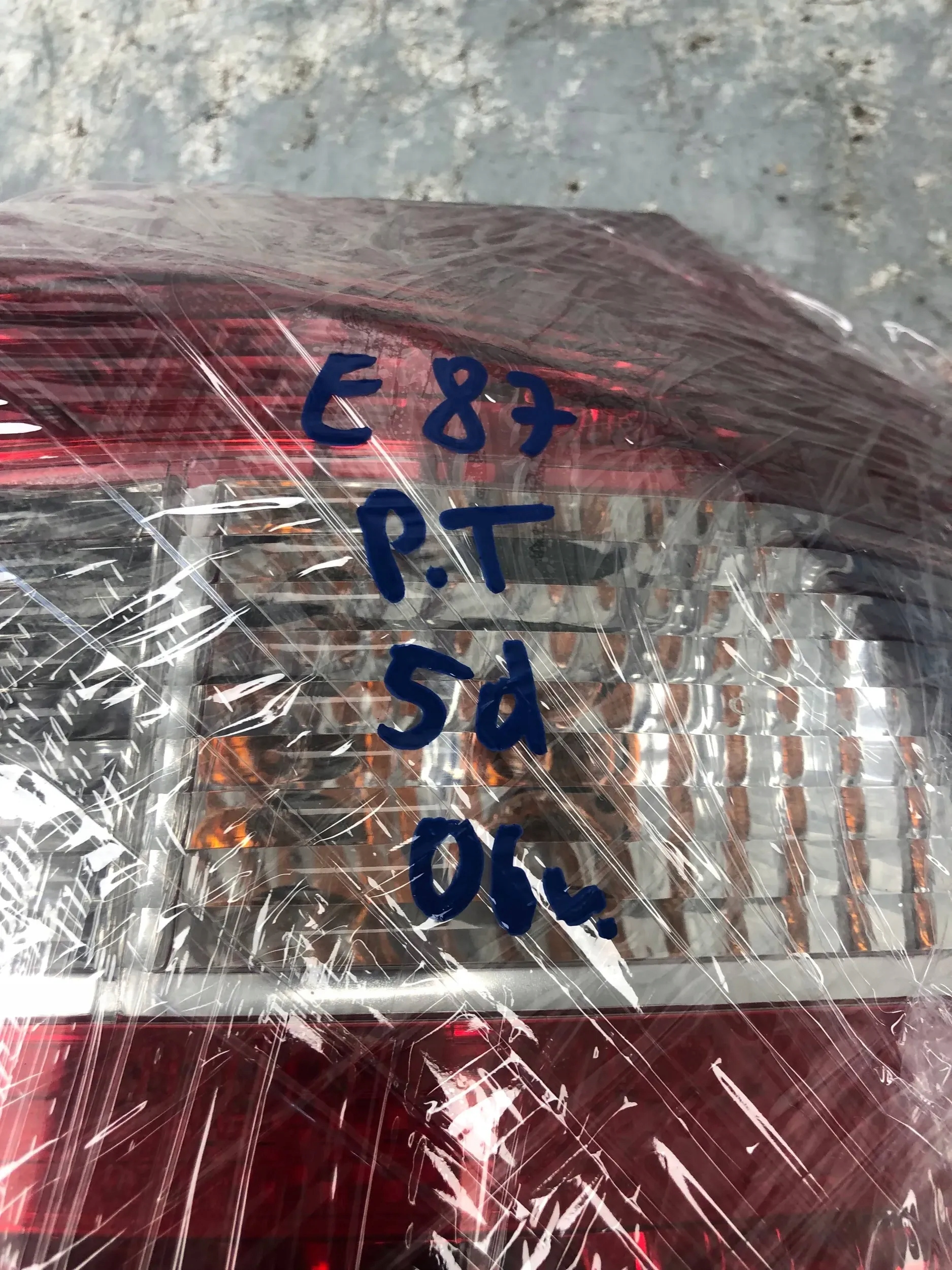 Licht rechts heck BMW E87 5D 6924502