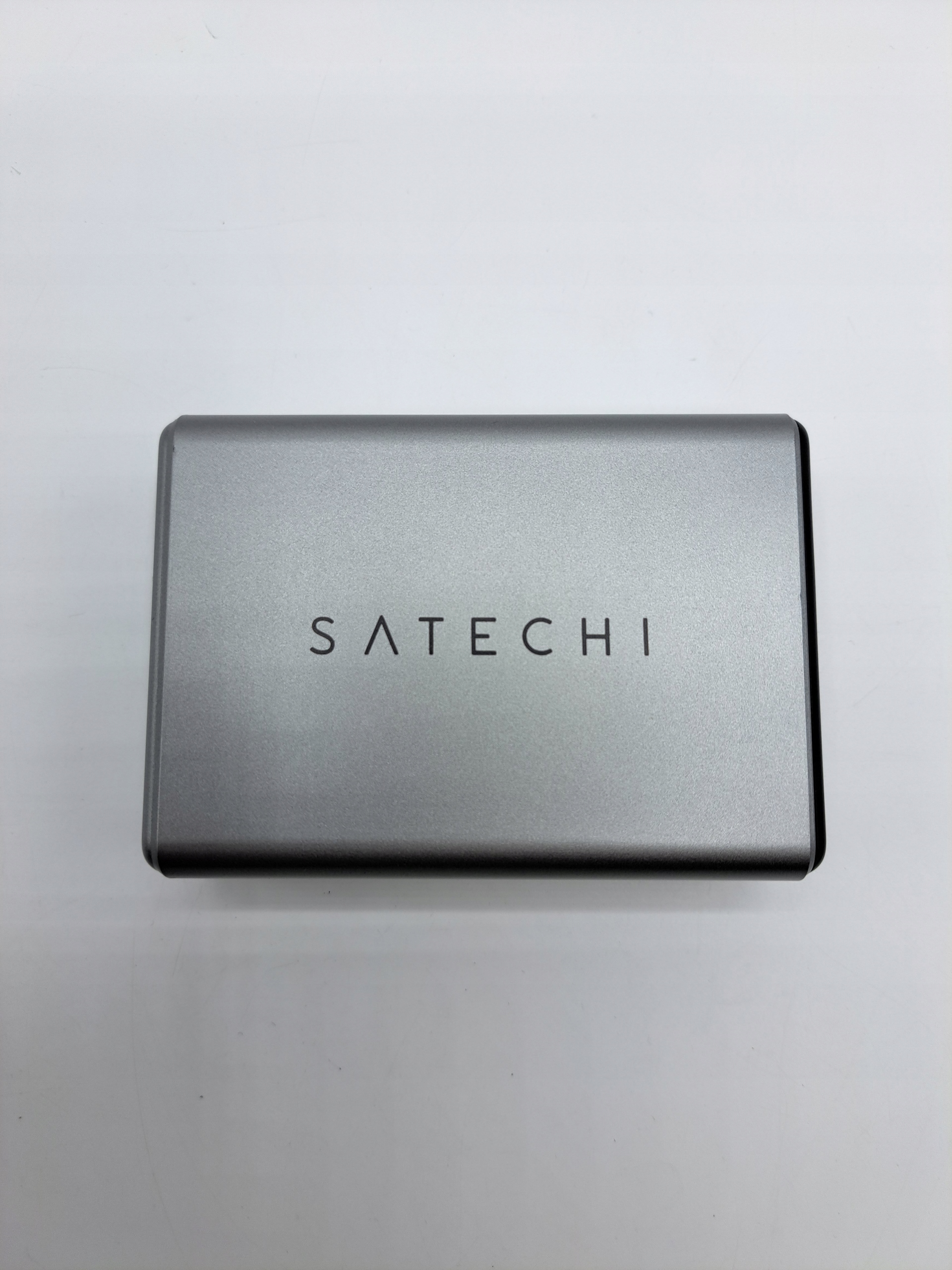 SATECHI Ładowarka 165W GaN 4-Portowa USB-C OUTLET Złącza USB typ C