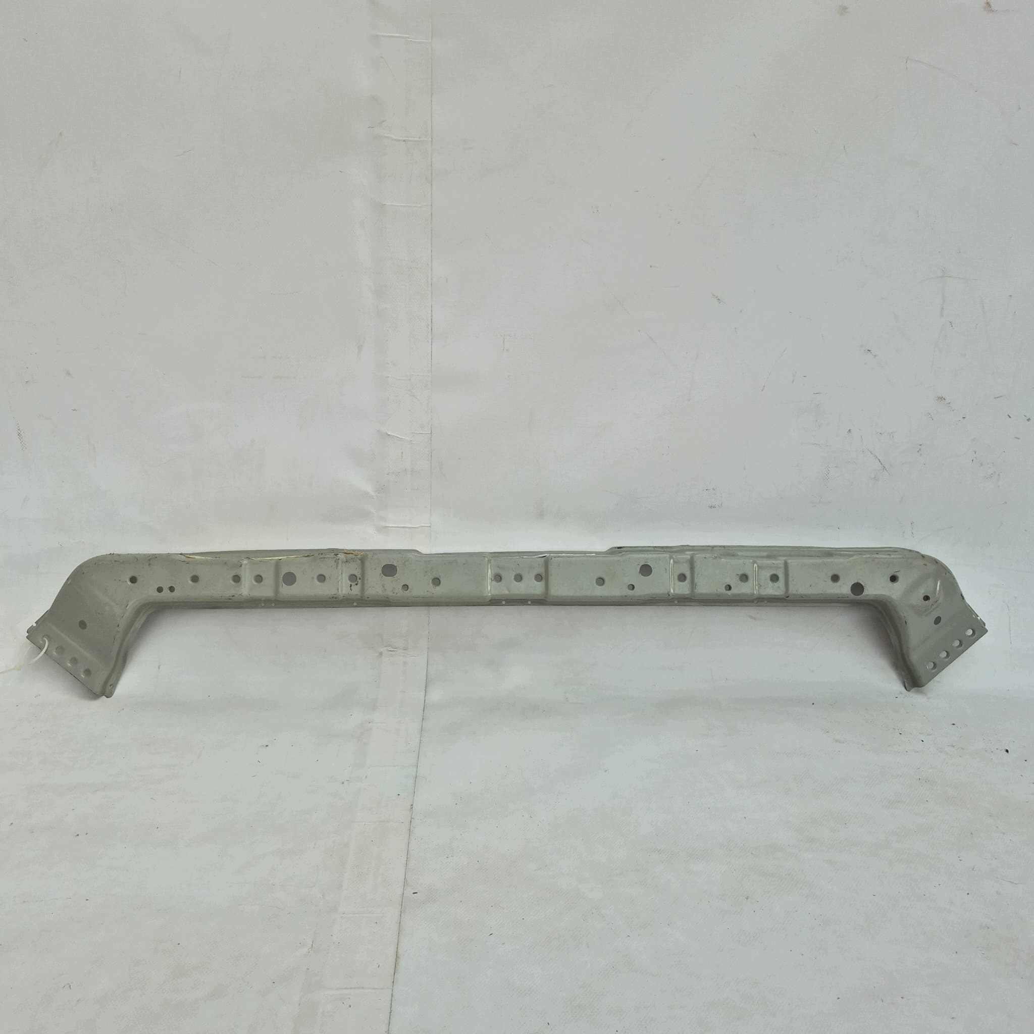 KIA sider pillar lower front below radiator 64161-1G000