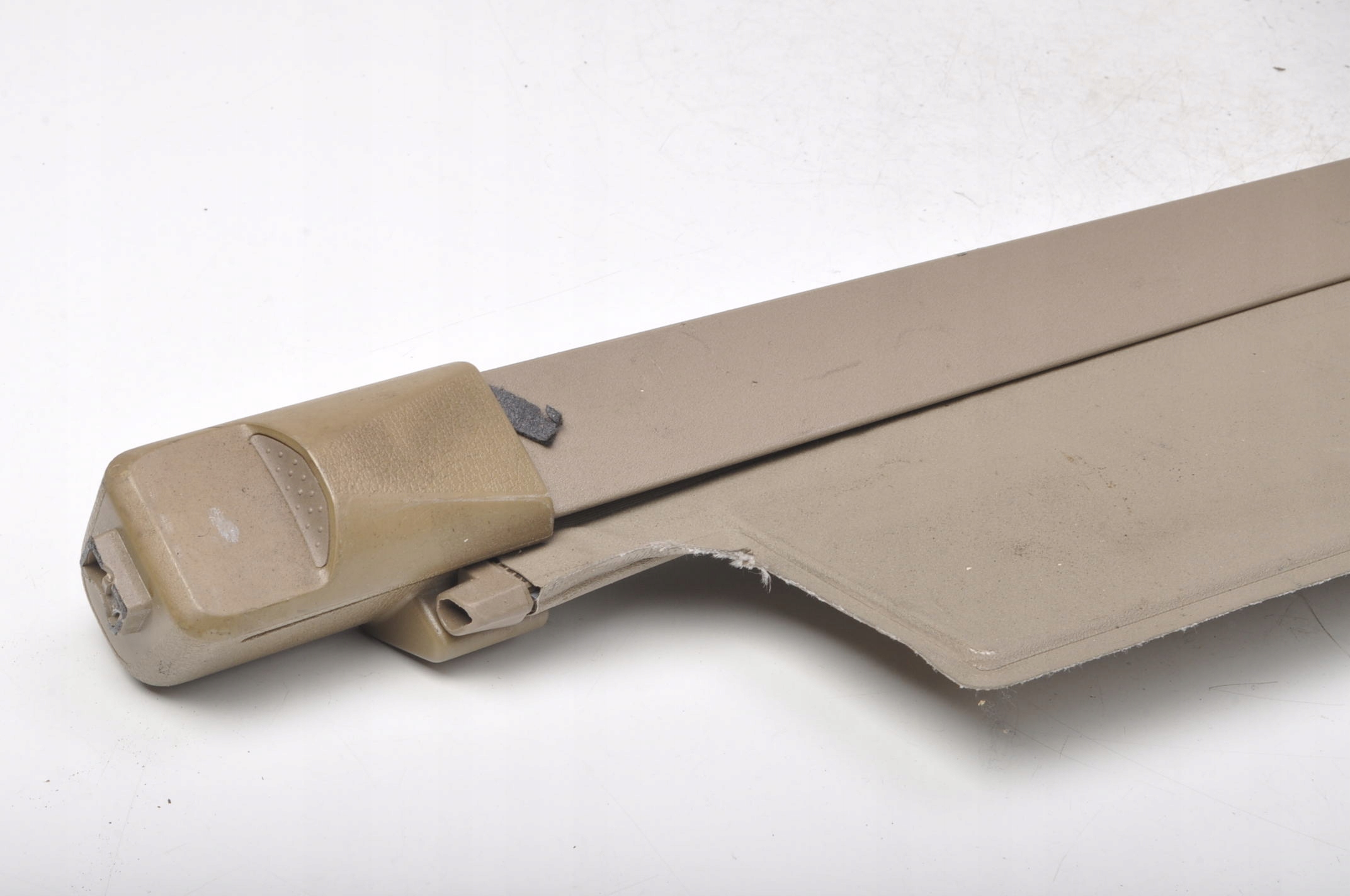 VOLVO V70 II ROLETA TYŁ TYLNA BAGAŻNIKA PÓŁKA Typ samochodu Samochody osobowe