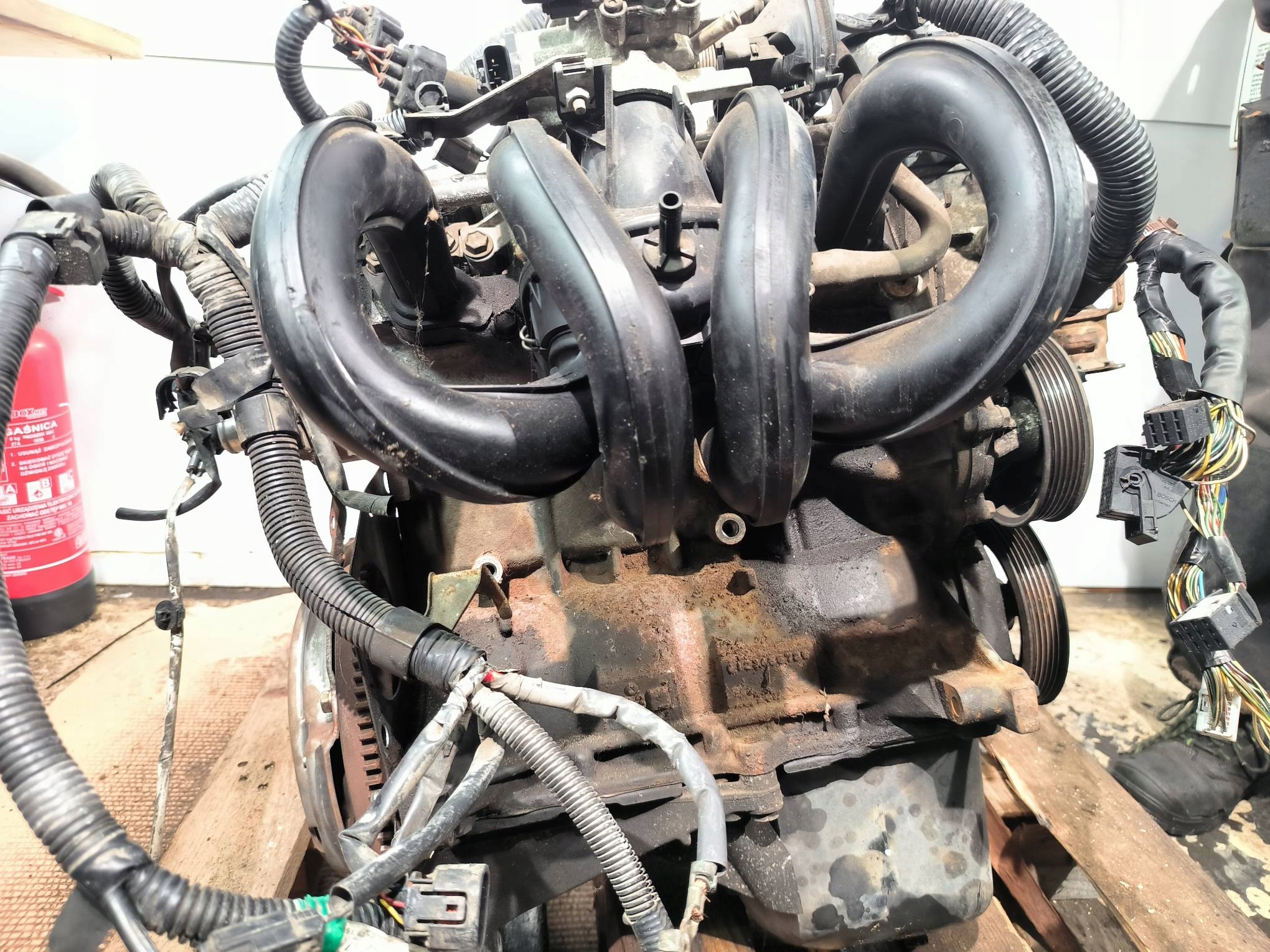 engine complete 1.0 2001 TOYOTA YARIS and