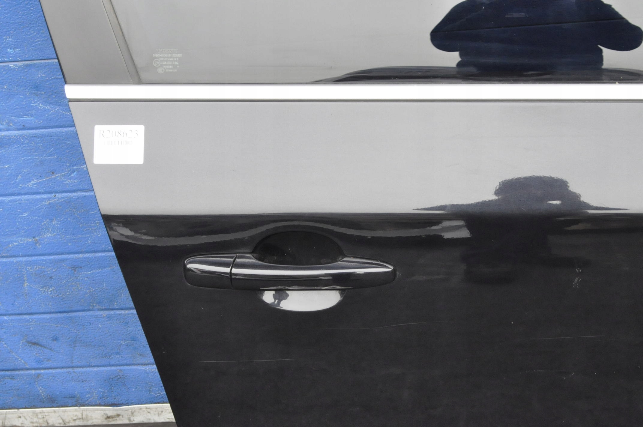VOLVO S60 II V60 DRZWI PRAWY PRZÓD PRZEDNIE 452-46 KOMPLETNE Typ samochodu Samochody osobowe