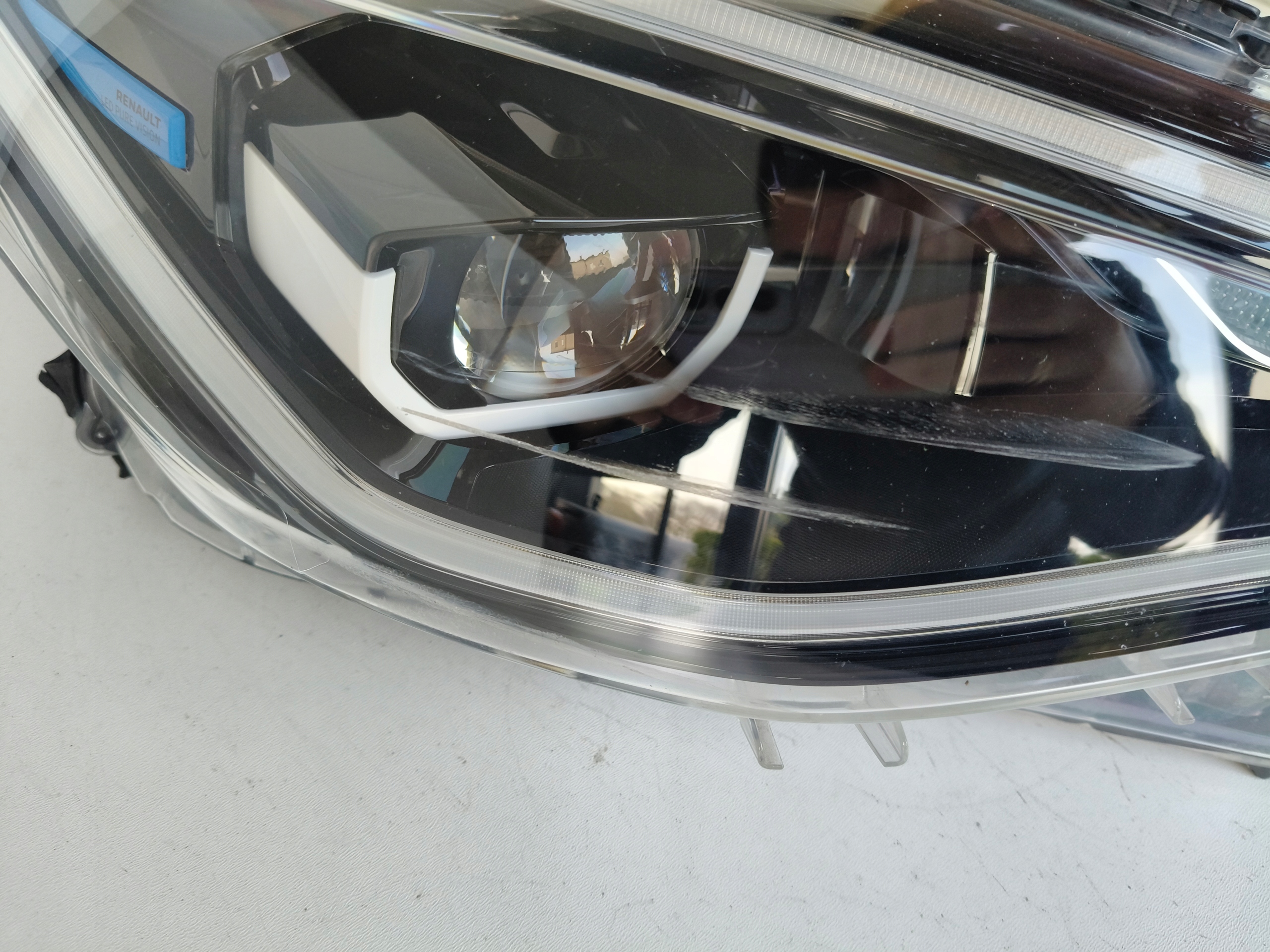 light right REFLEKTOR RENAULT ZOE II 19- FULL LED