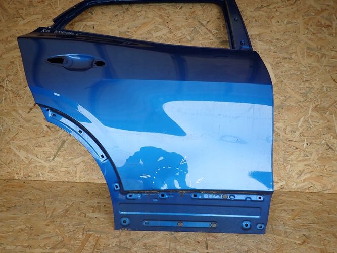 KIA SPORTAGE V door right rear. rear part