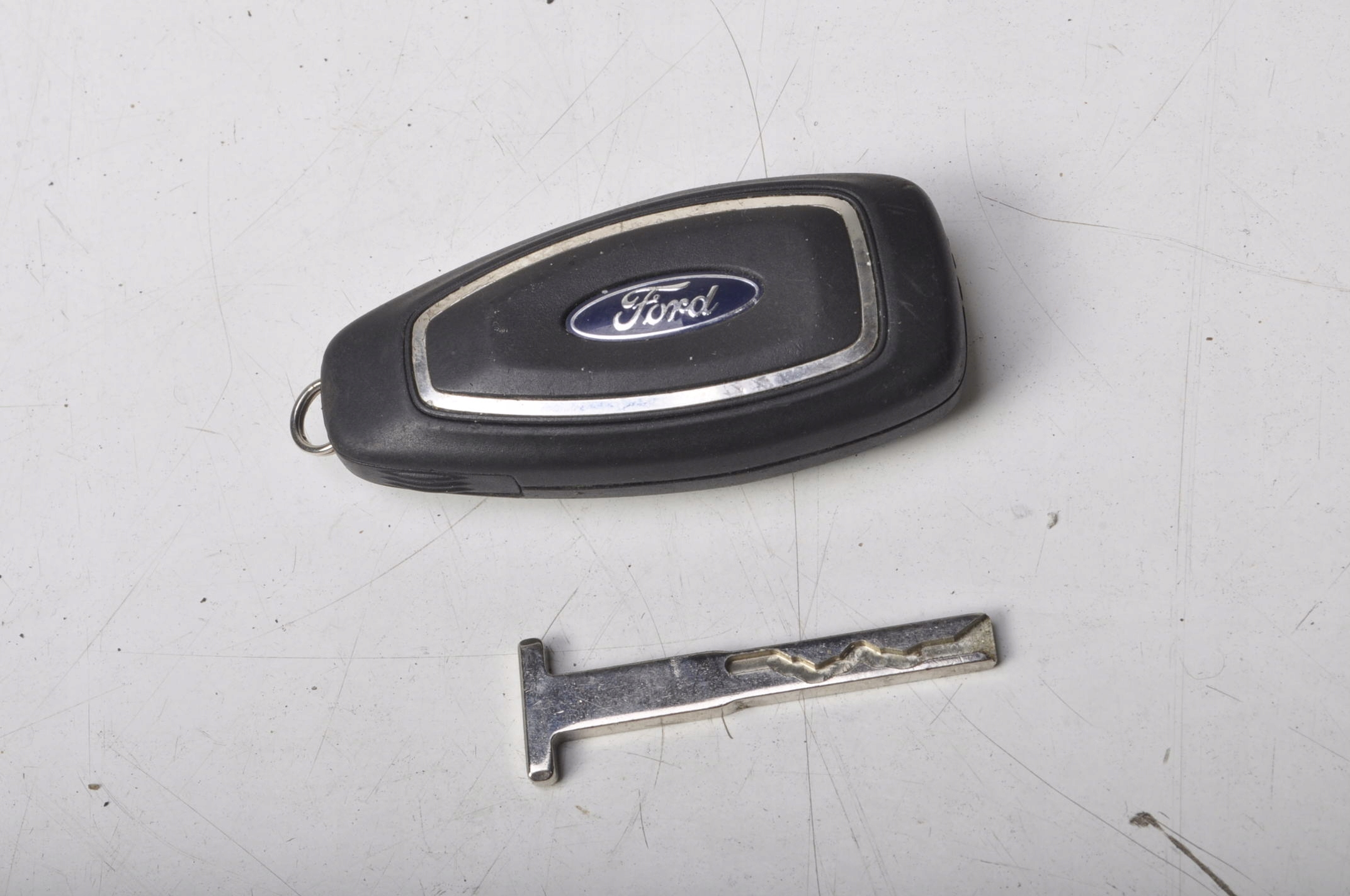 FORD PUMA II MK2 FIESTA MK8 KUGA III MK3 KLUCZYK J1BT-15K601-AB Typ samochodu Samochody osobowe