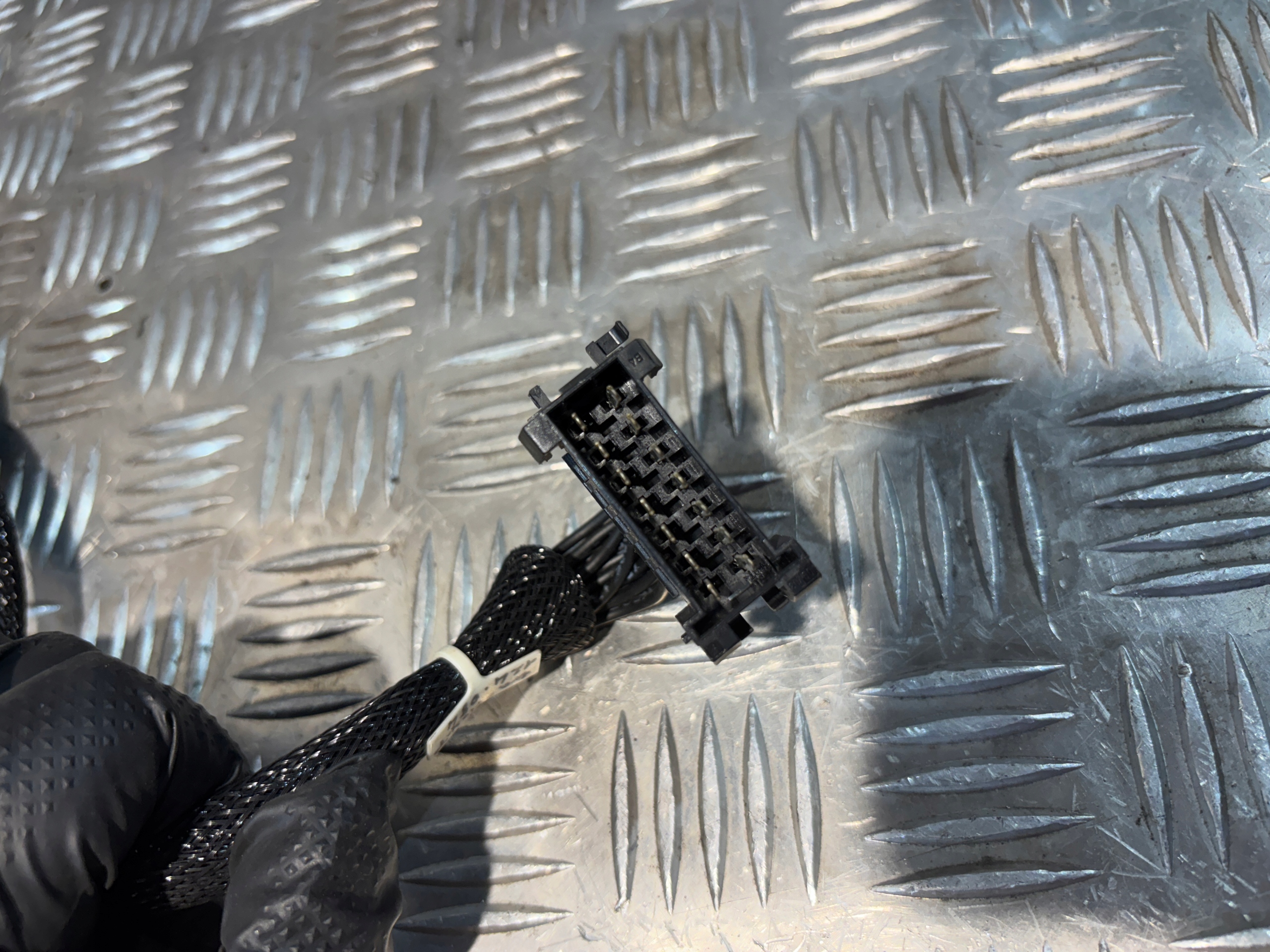 switch changes of the gear MAN 81.25525.0201