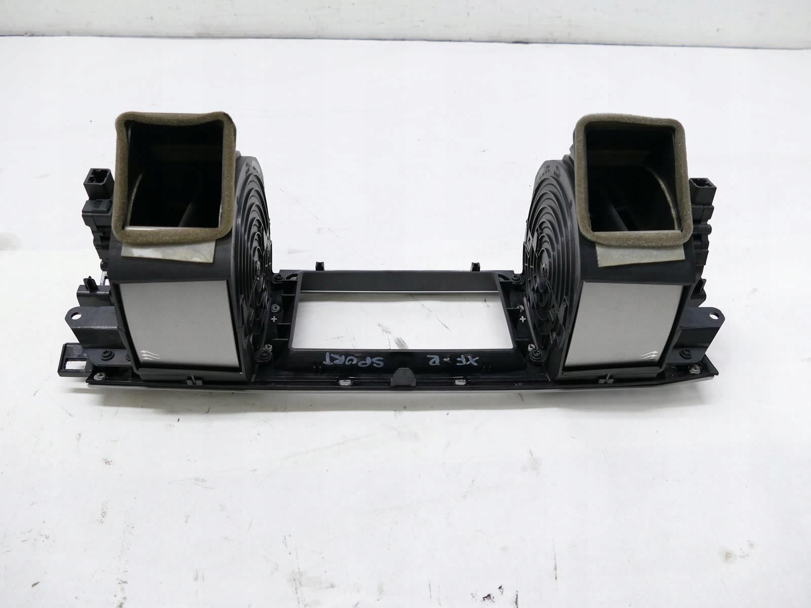 JAGUAR XF X250 LIFT XFR grid air conditioning devices front frame