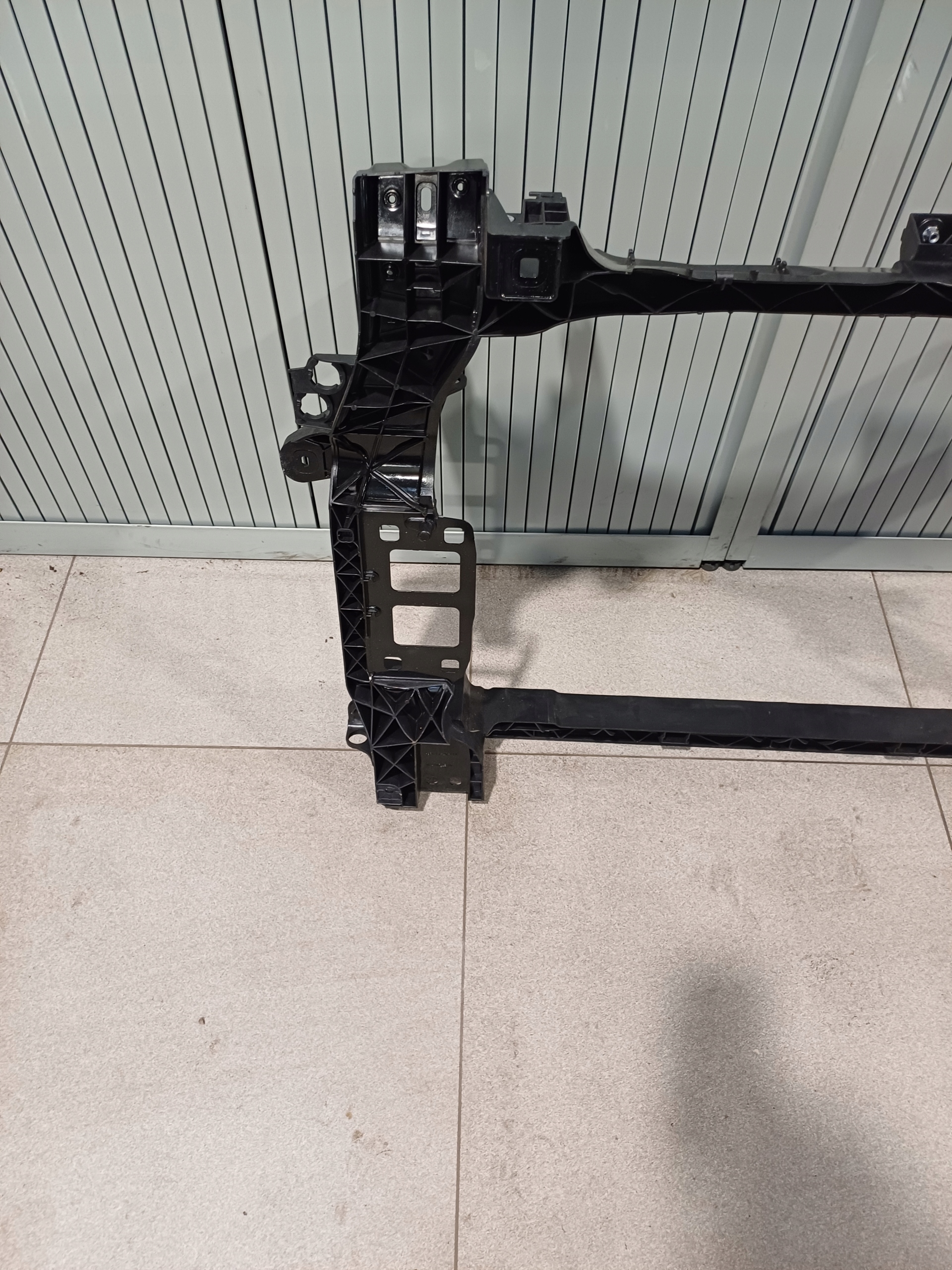 bar, wall front AUDI Q8 Q7 LIFT 4MN 4MN805594B