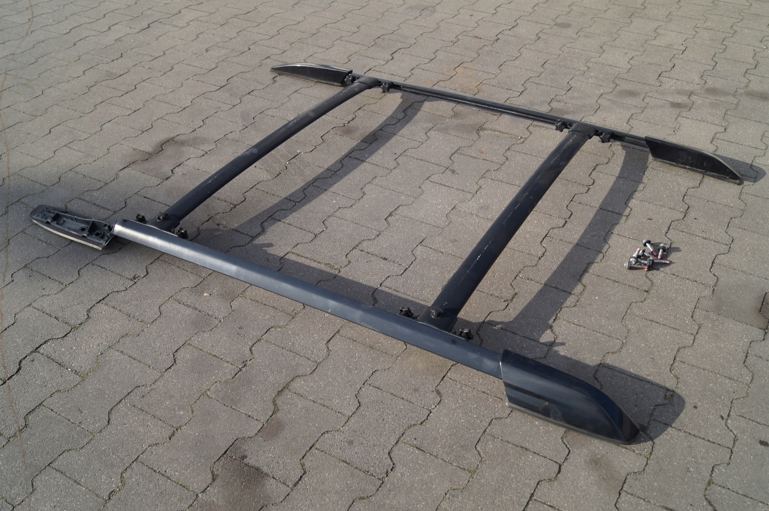 BAGAŻNIK DACHOWY RELINGI TOYOTA HIGHLANDER II 2 Numer katalogowy części BAGAŻNIK DACHOWY RELINGI TOYOTA HIGHLANDER II 2