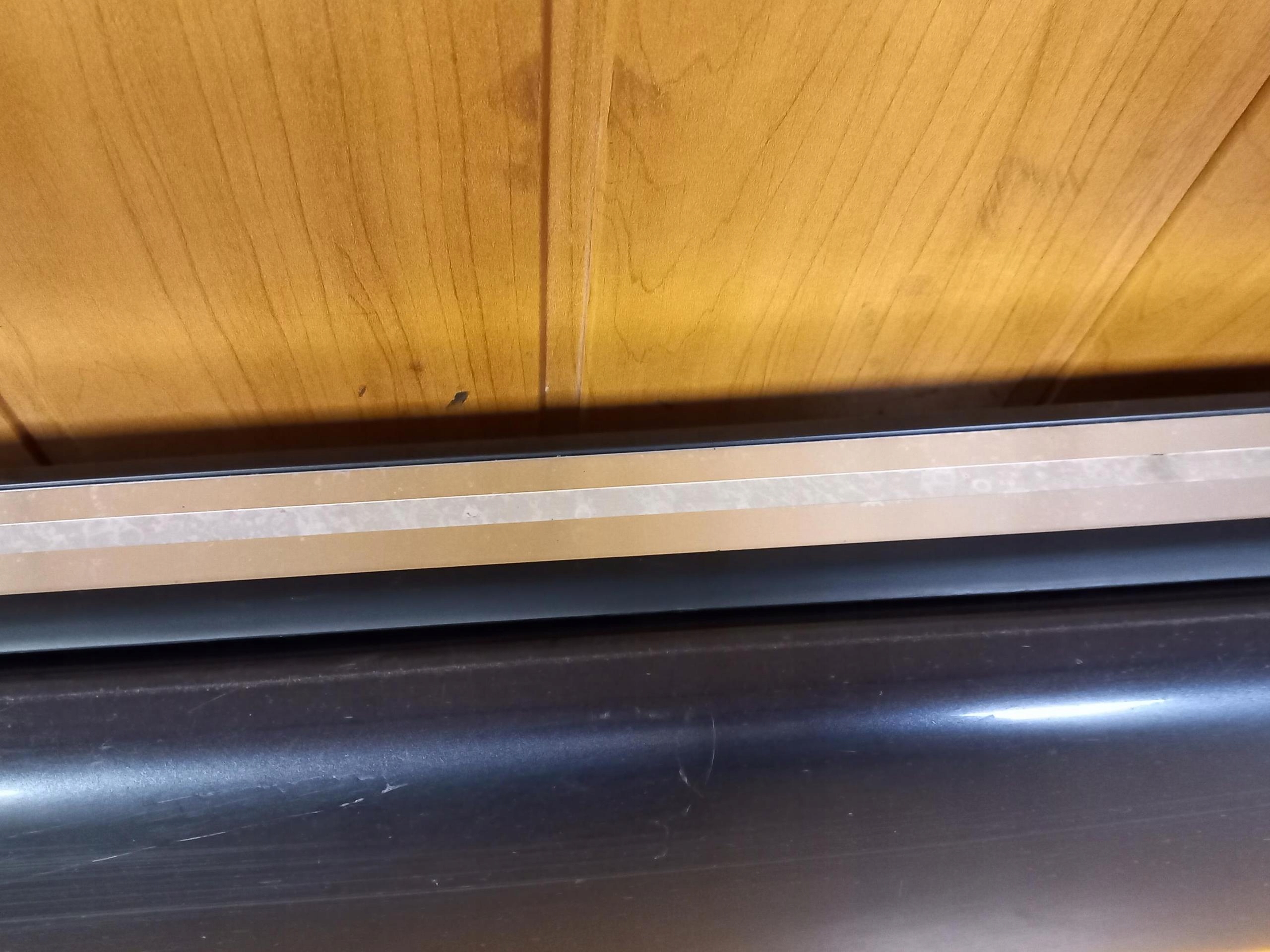 moulding threshold right AUDI A8 D3 02-10 LZ70