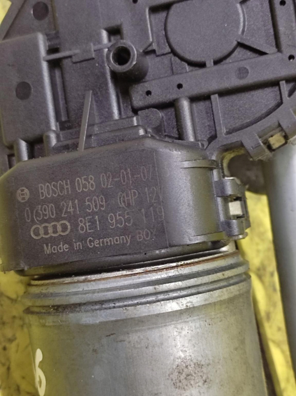 AUDI A4 B6 wiper mechanism front 8E1955119