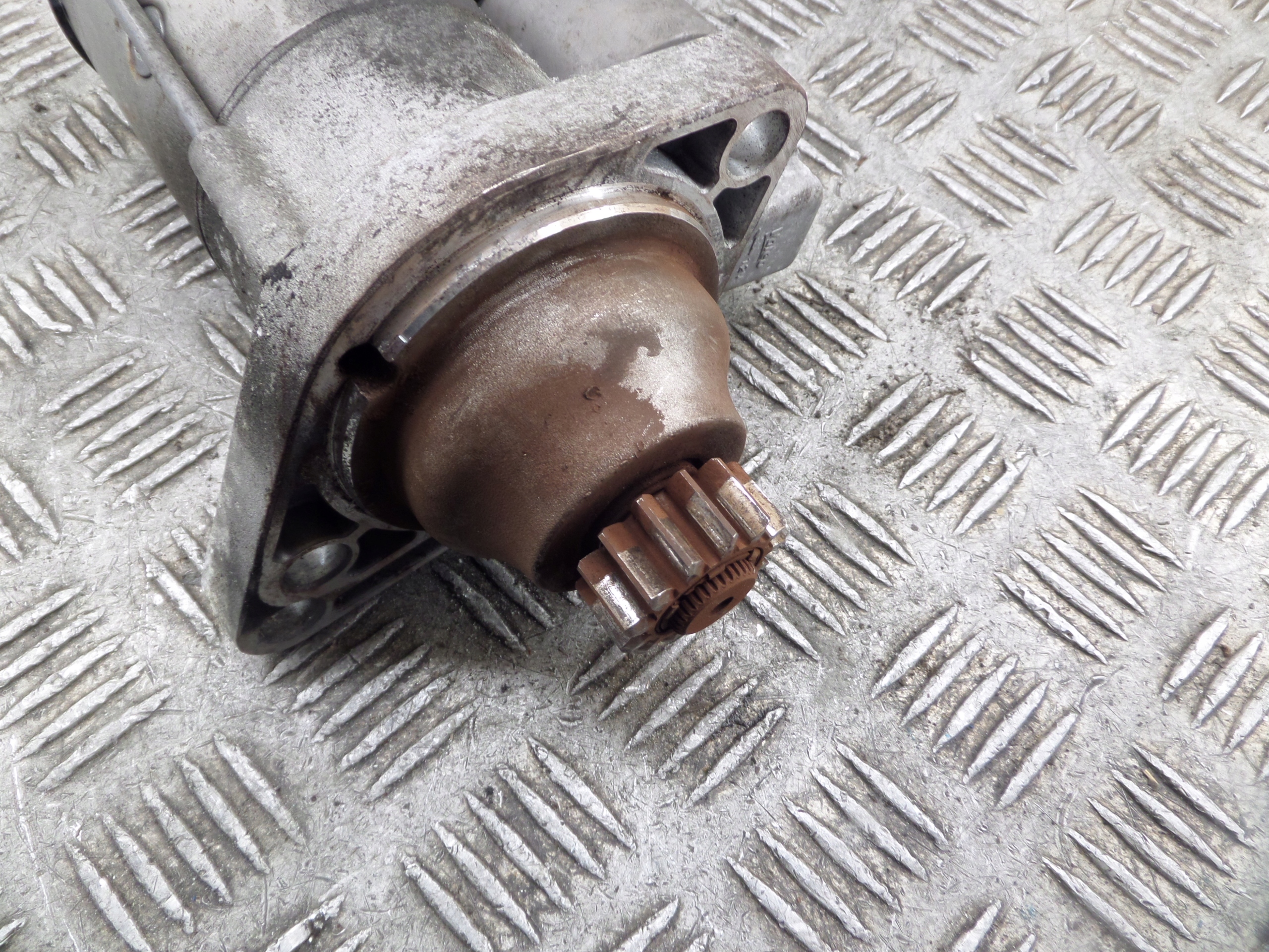 SK067 VW GOLF VII 1.6d starter 02Z911024L